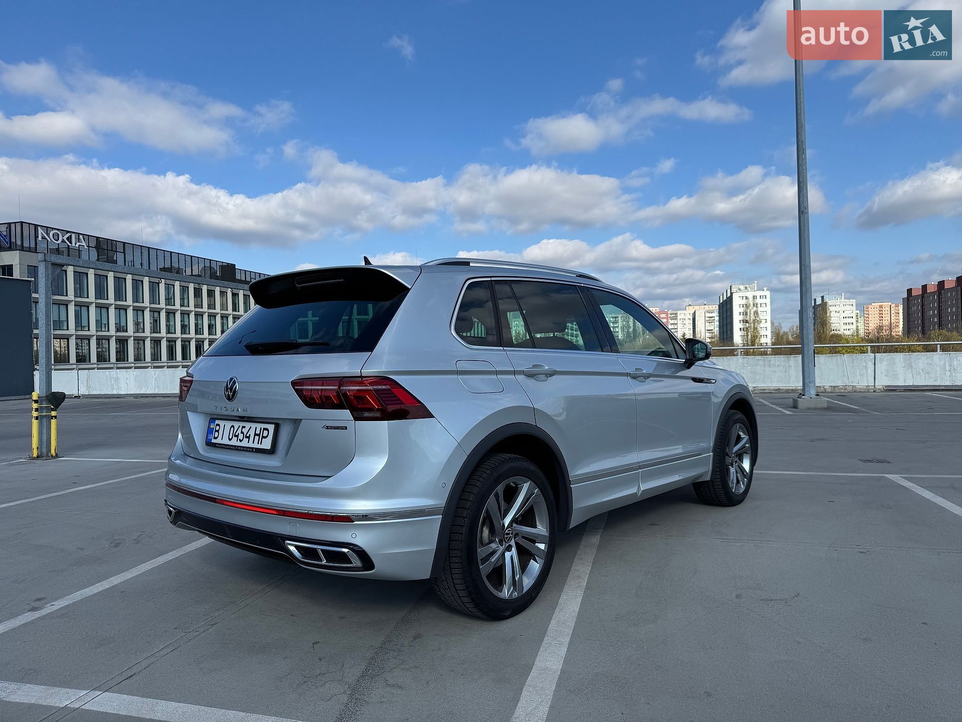 Volkswagen Tiguan 2022 VIN WVGZZZ5N8PW006086 фото оголошення 2 з 51
