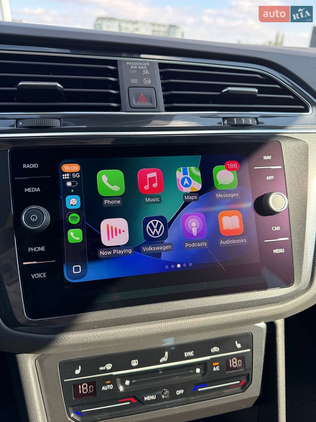 Volkswagen Tiguan 2022 VIN WVGZZZ5N8PW006086 фото оголошення 36 з 51