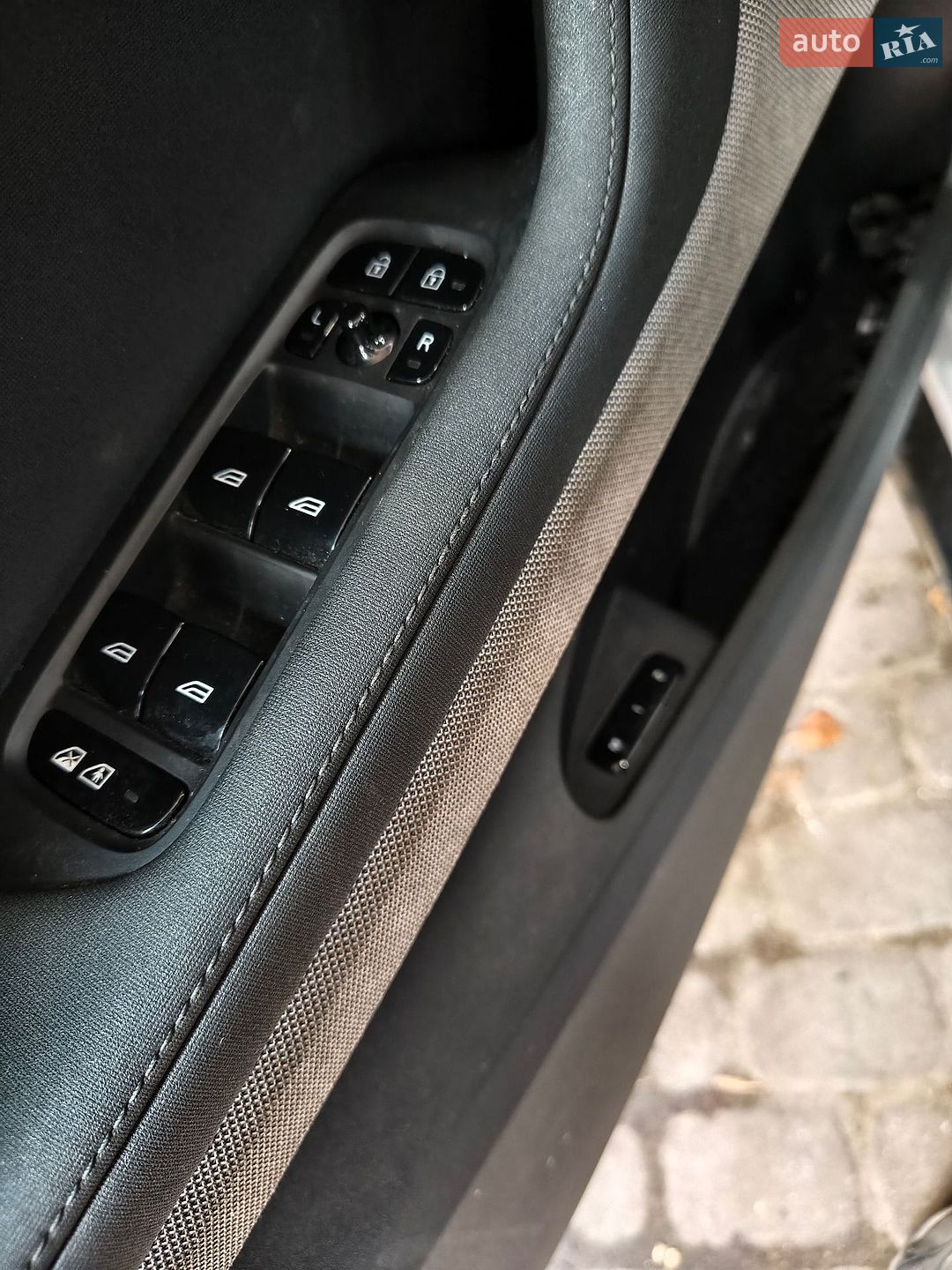 Polestar 2 2022 VIN YSMEG3KAXPL142975 фото оголошення 11 з 14