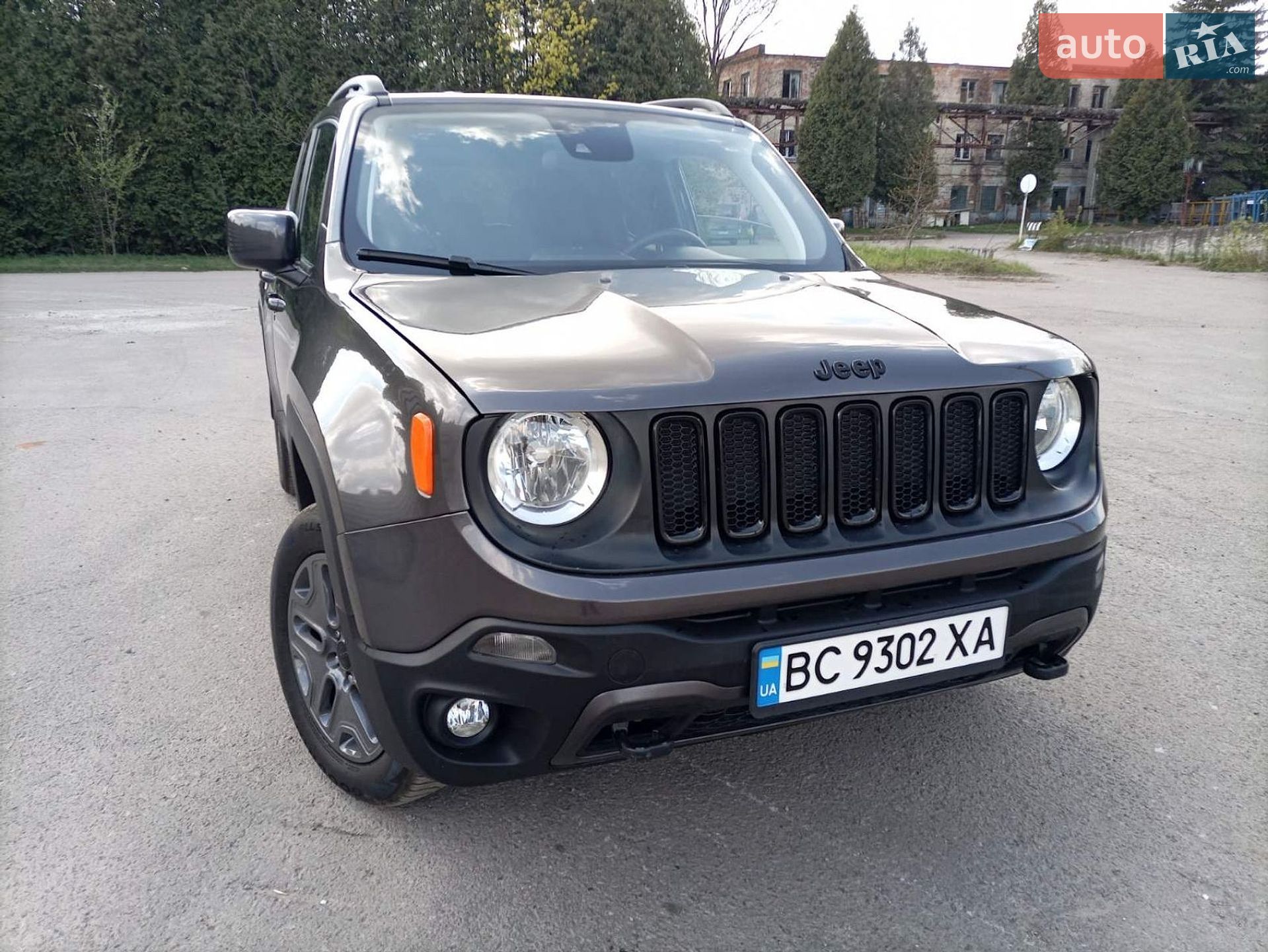 Jeep Renegade 2020 VIN ZACNJDAB1MPM27128 фото оголошення 12 з 28