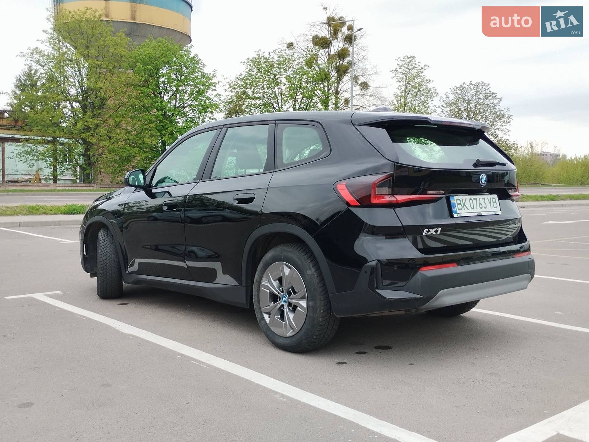 BMW iX1 2024 VIN WBY71EG0905Z83969 фото оголошення 3 з 14