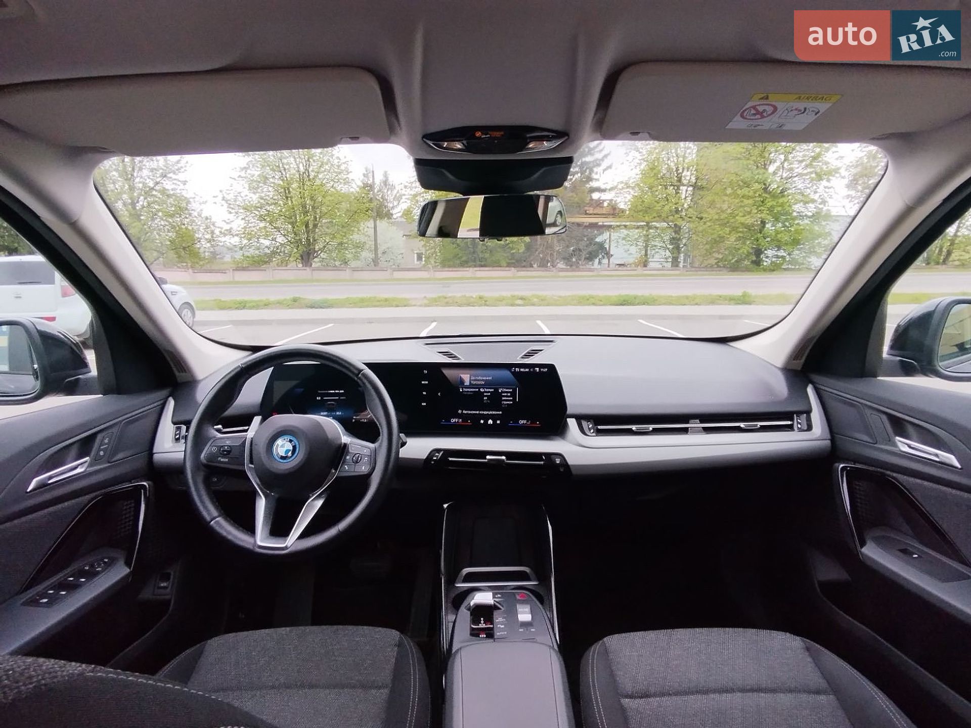 BMW iX1 2024 VIN WBY71EG0905Z83969 фото оголошення 12 з 14