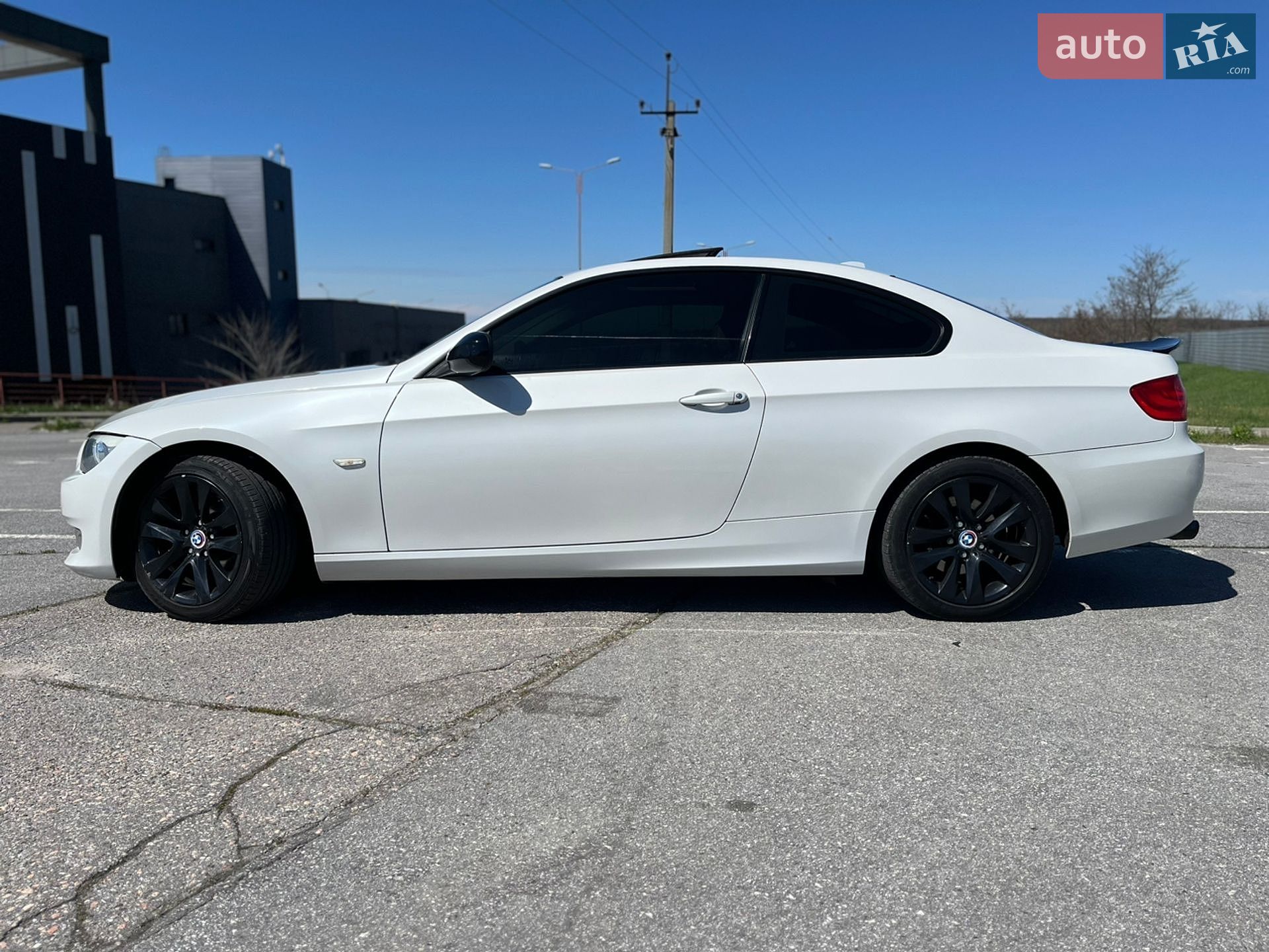 BMW 3 Series 2011 VIN WBAKF3C52BE793188 фото оголошення 4 з 27