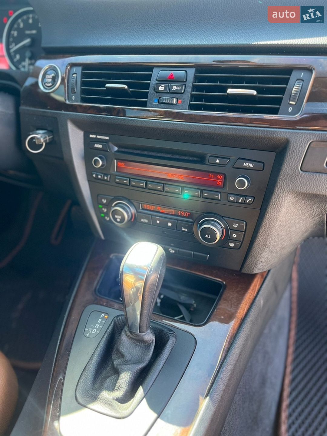 BMW 3 Series 2011 VIN WBAKF3C52BE793188 фото оголошення 17 з 27