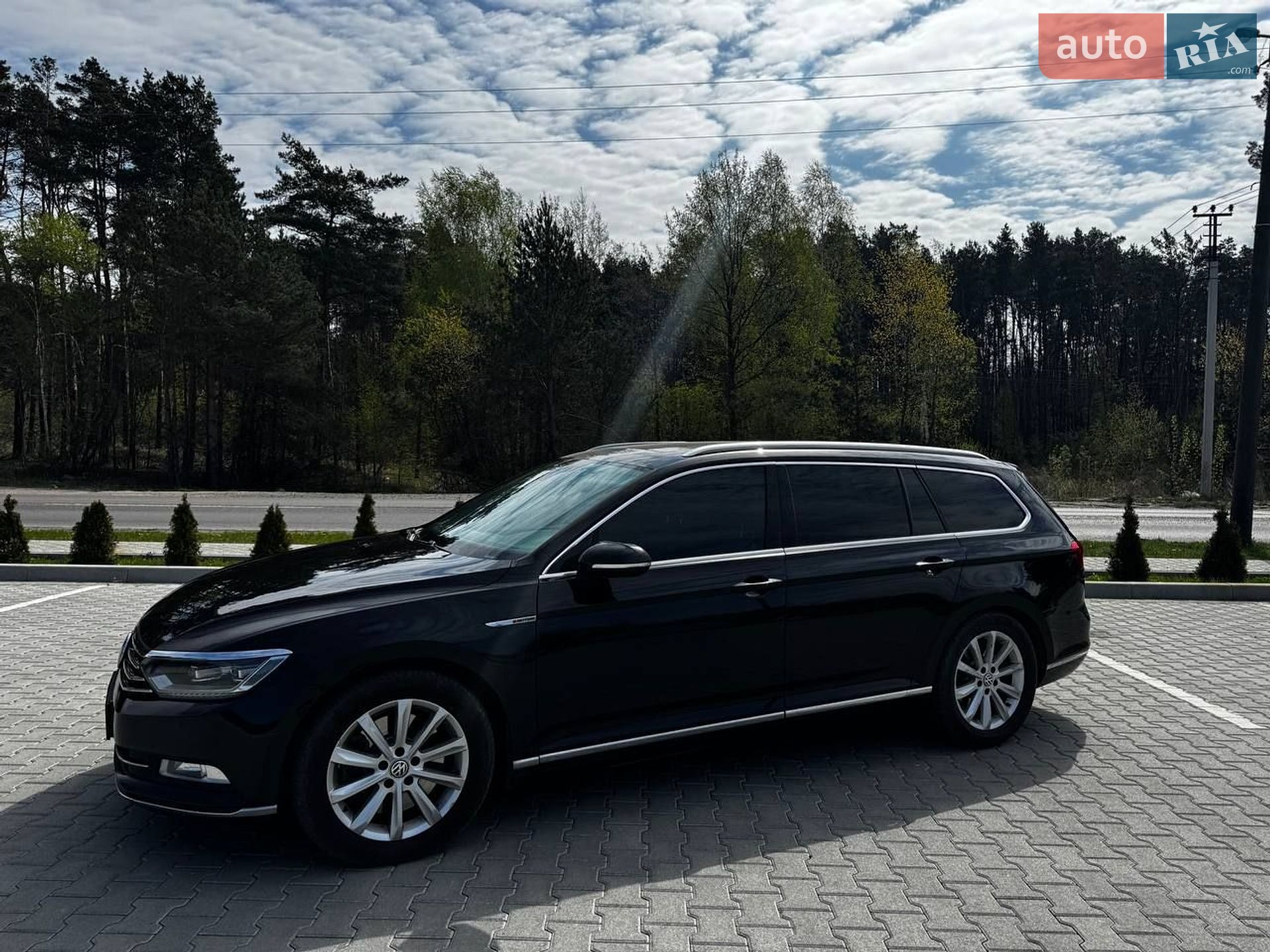 Volkswagen Passat 2016 VIN WVWZZZ3CZGP030943 фото оголошення 5 з 32