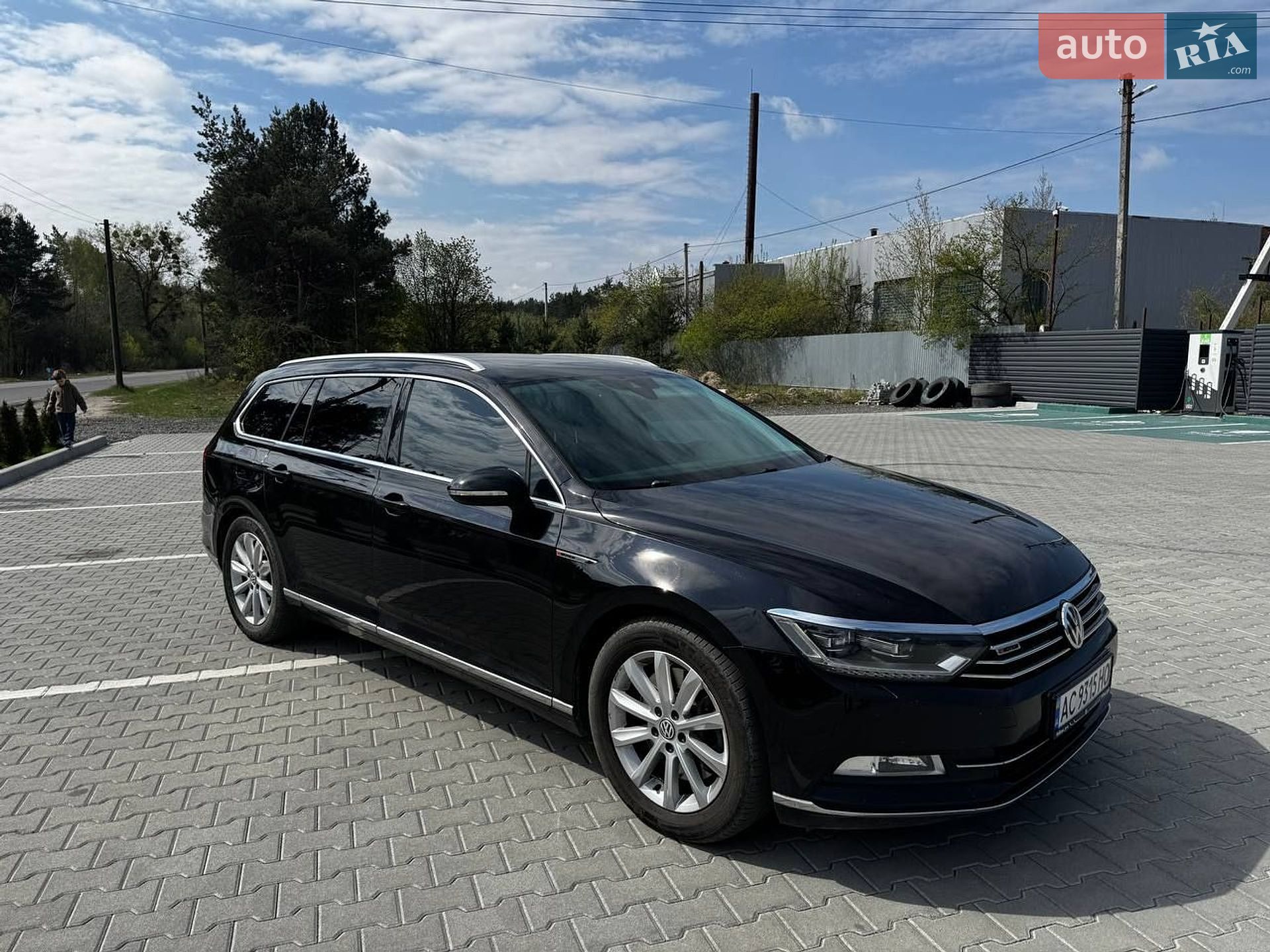 Volkswagen Passat 2016 VIN WVWZZZ3CZGP030943 фото оголошення 8 з 32