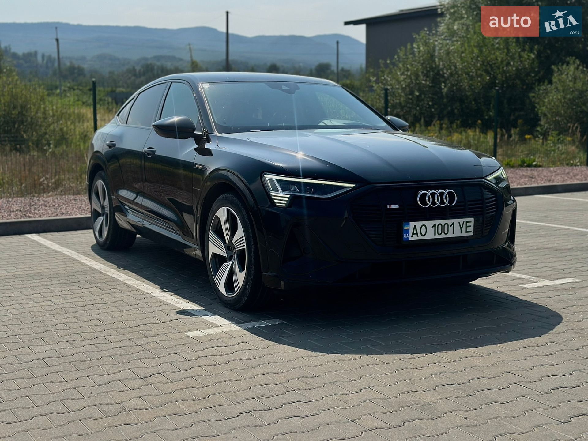 Audi e-tron Sportback 2020 VIN WAUZZZGE4MB011898 фото оголошення 4 з 17