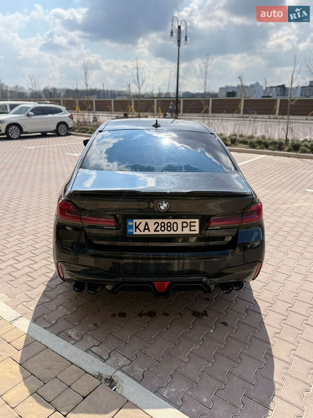 BMW 5 Series 2019 VIN WBAJA9C55KB392765 фото оголошення 5 з 15