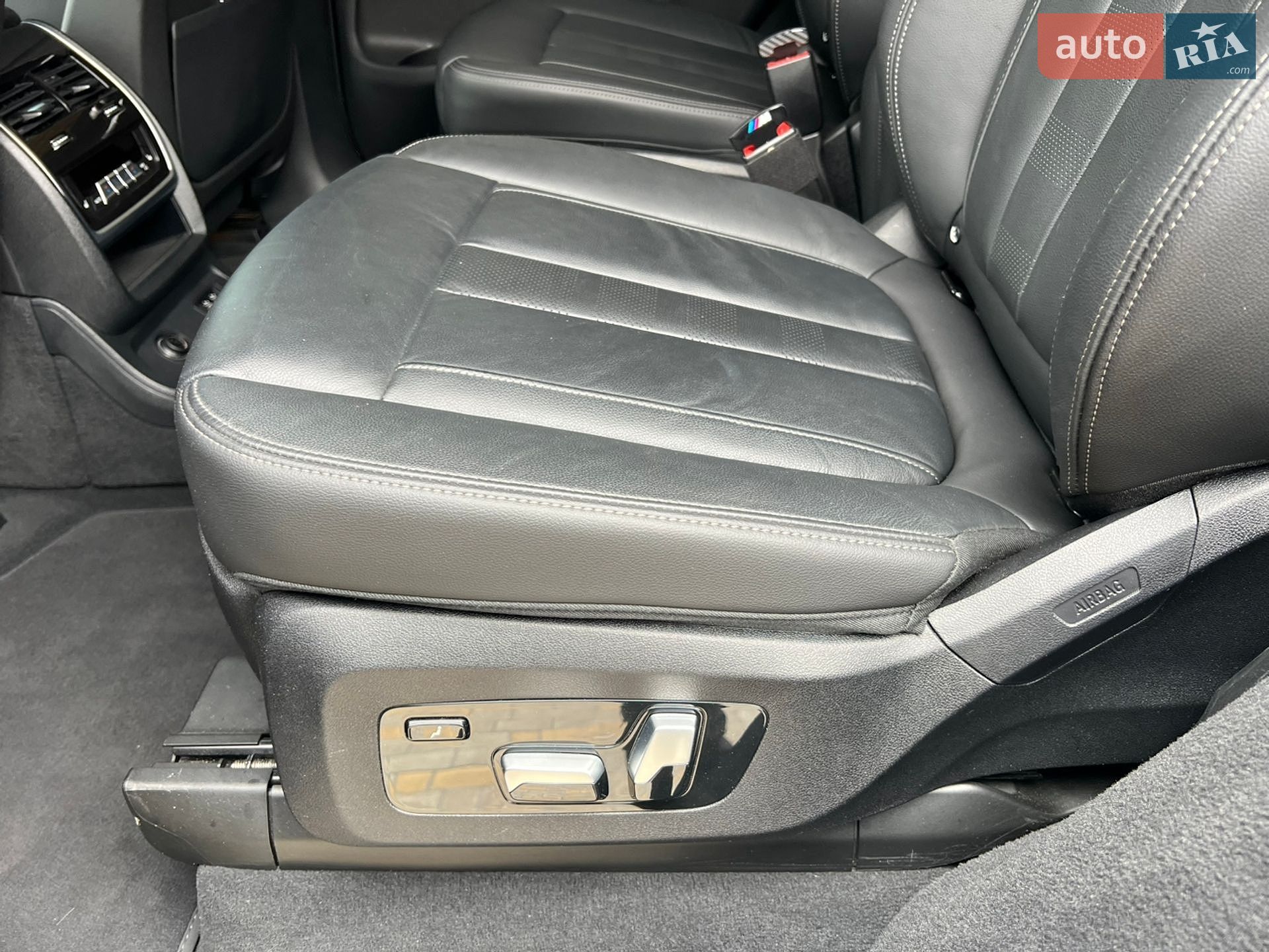 BMW X7 2022 VIN 5UXCW2C05N9N11739 фото оголошення 15 з 18