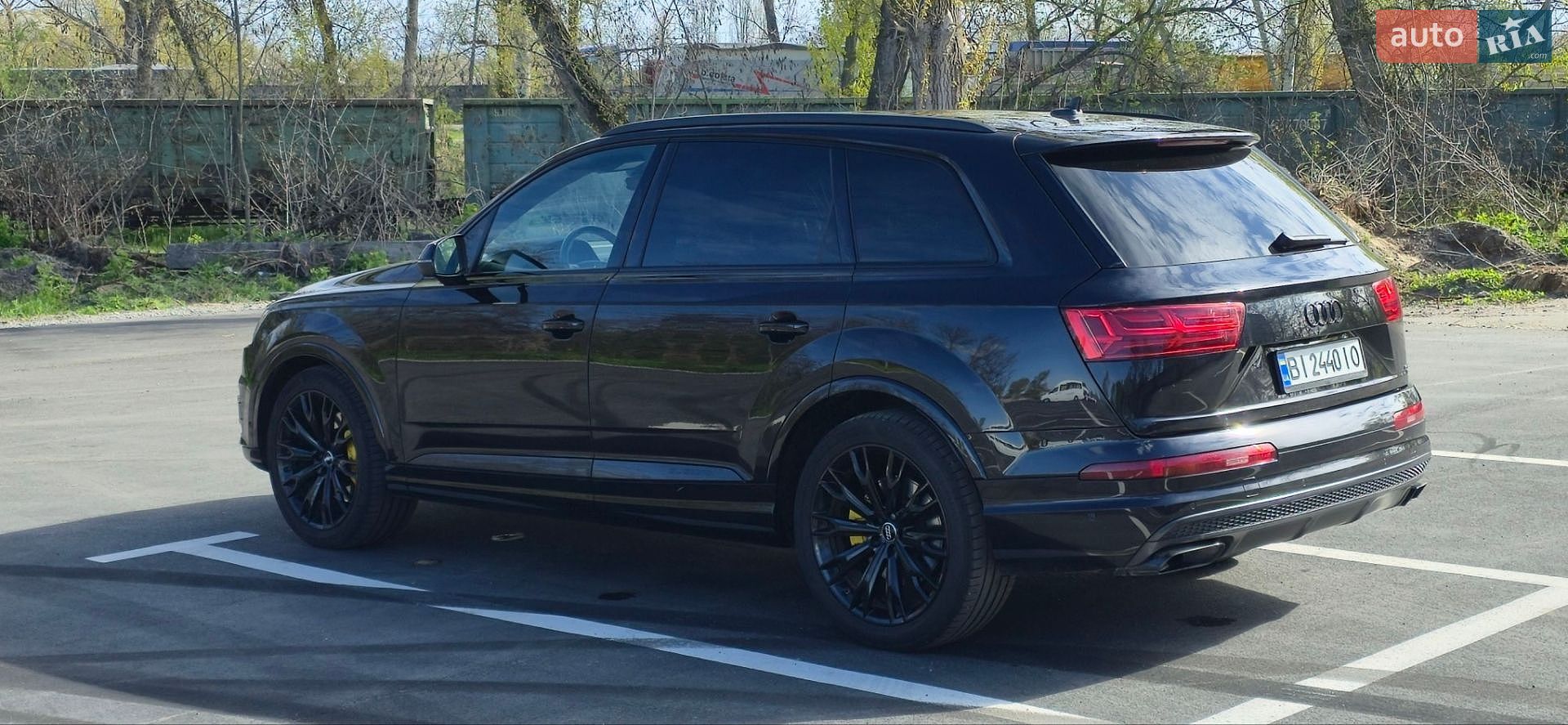 Audi Q7 2019 VIN WA1VAAF74KD030296 фото оголошення 9 з 53