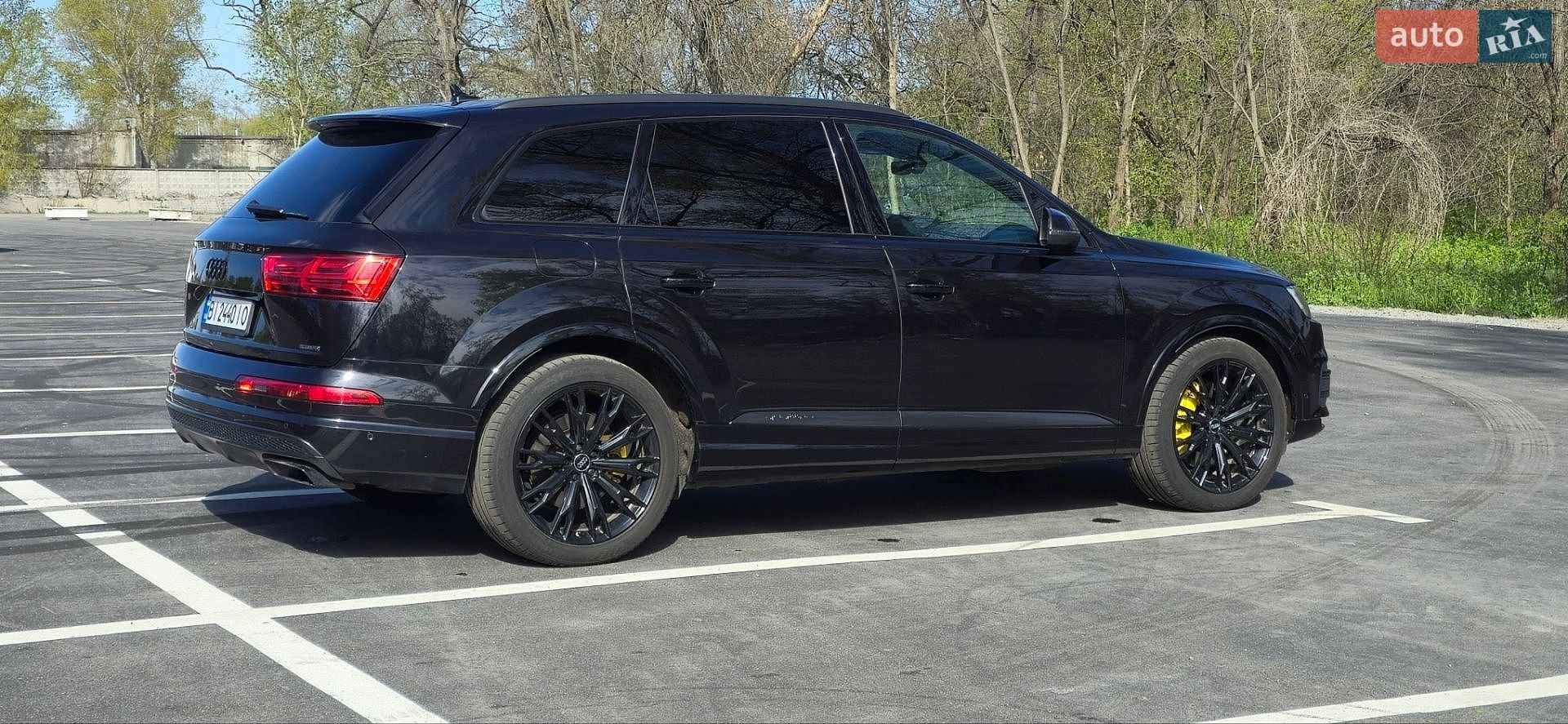 Audi Q7 2019 VIN WA1VAAF74KD030296 фото оголошення 10 з 53