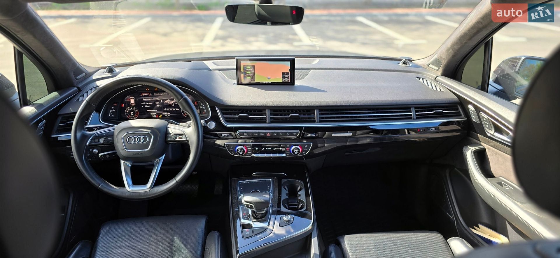 Audi Q7 2019 VIN WA1VAAF74KD030296 фото оголошення 16 з 53