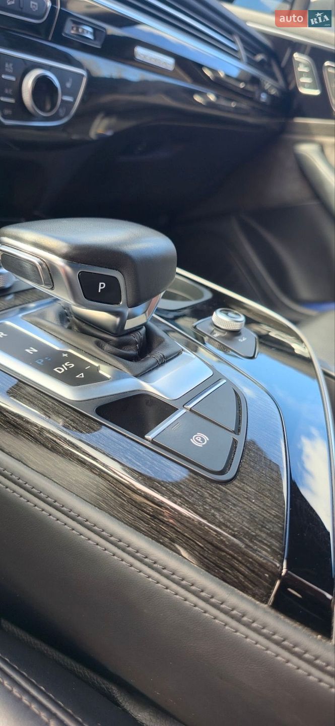 Audi Q7 2019 VIN WA1VAAF74KD030296 фото оголошення 21 з 53