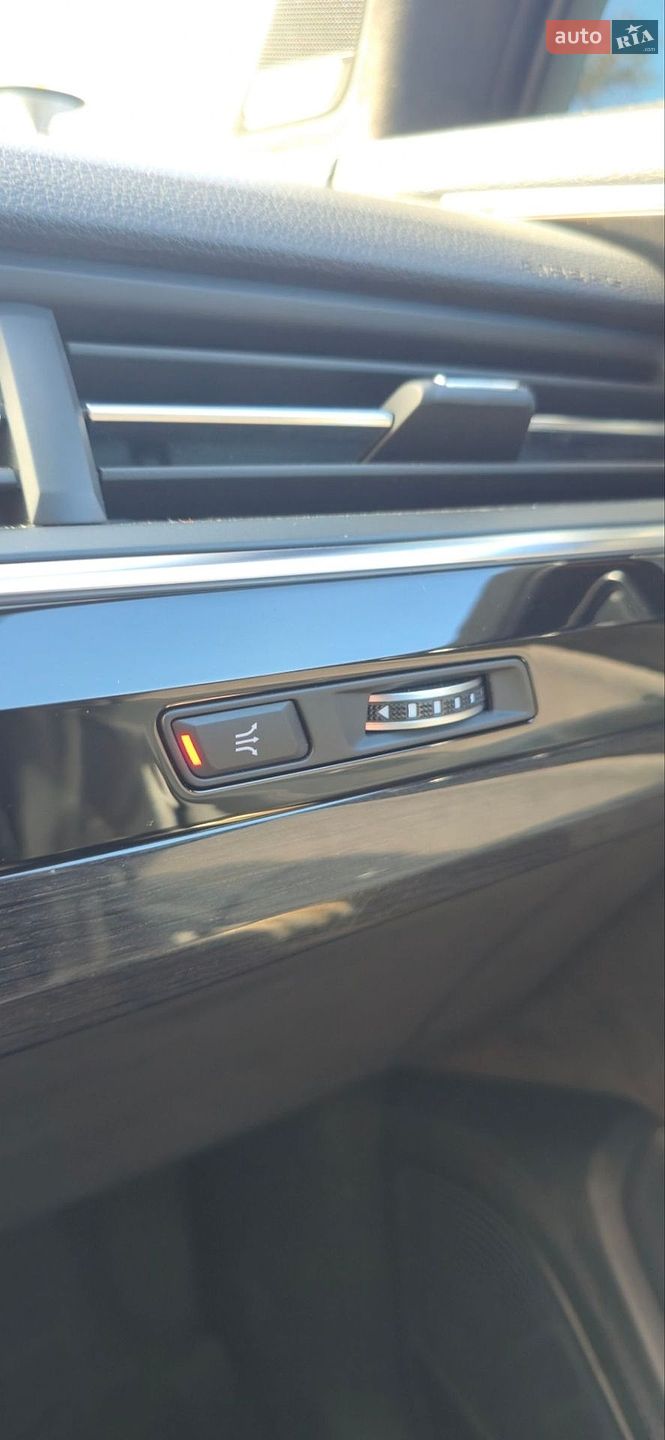 Audi Q7 2019 VIN WA1VAAF74KD030296 фото оголошення 34 з 53