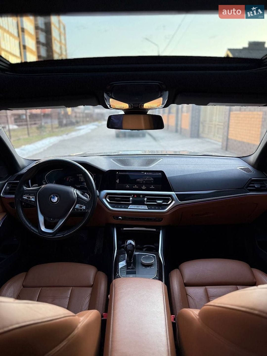 BMW 3 Series 2019 VIN WBA5R7C55KAJ87614 фото оголошення 11 з 13