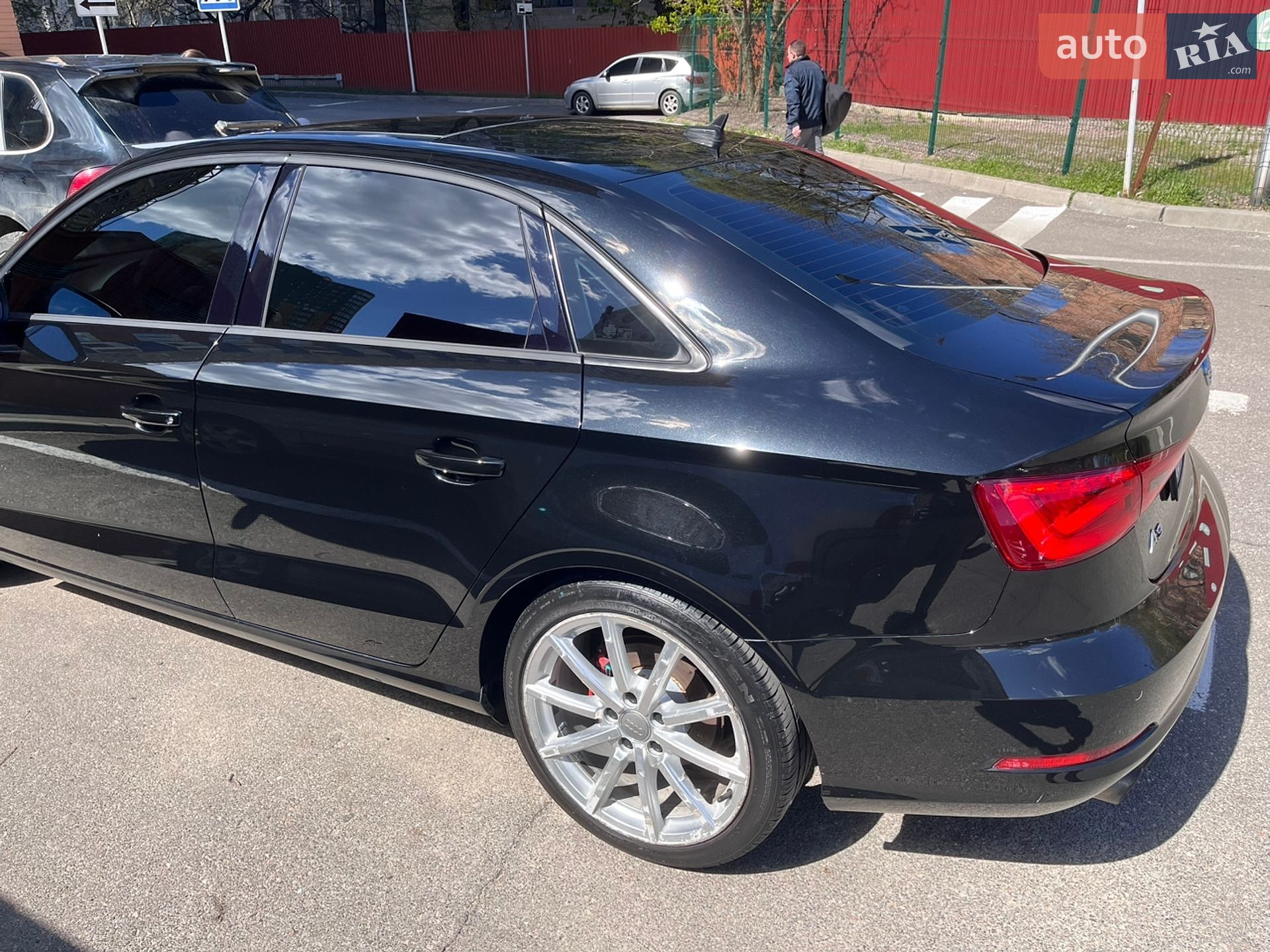 Audi A3 2015 VIN WAUA7GFF9G1003985 фото оголошення 2 з 14