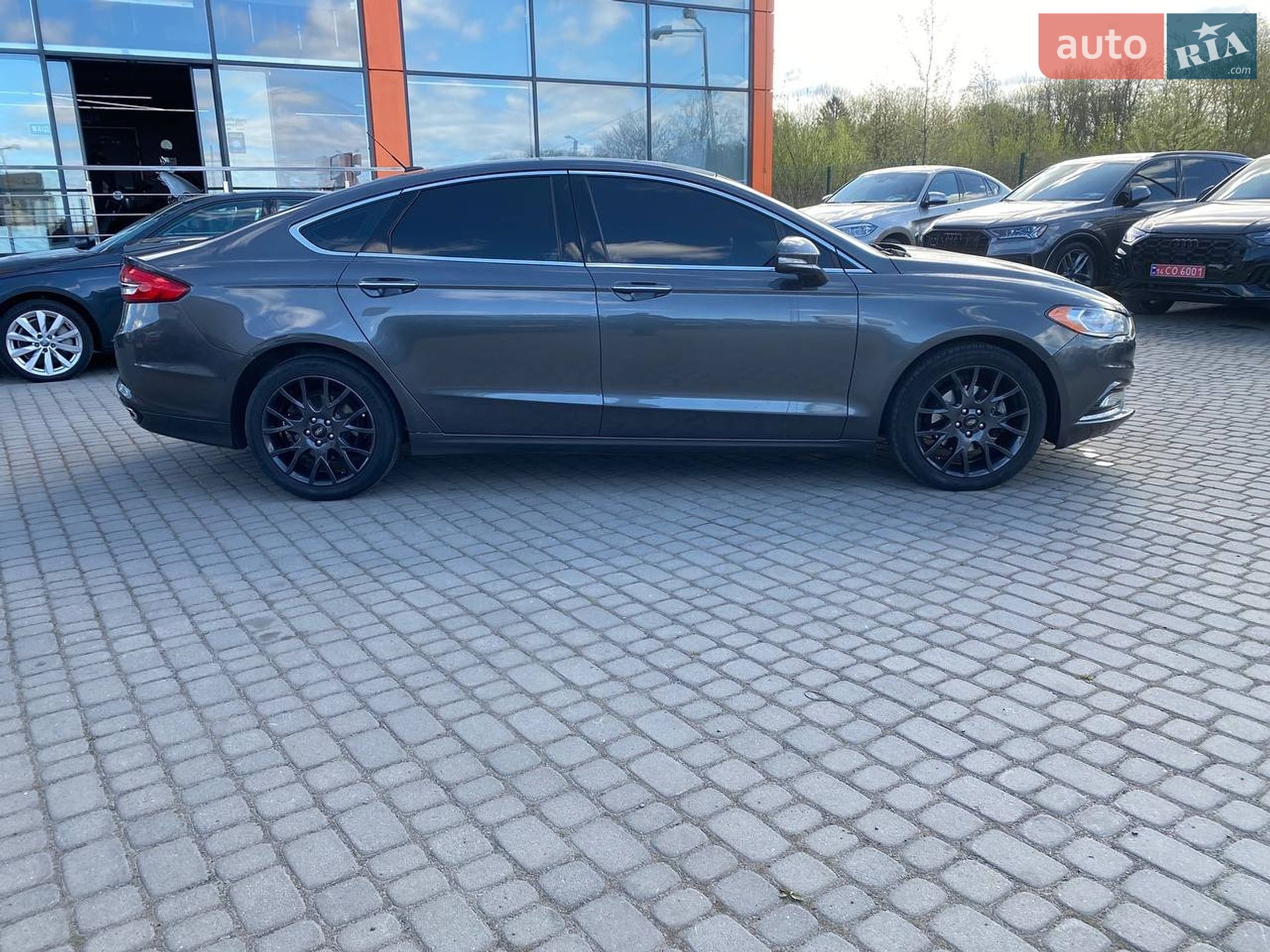 Ford Fusion 2017 VIN 3FA6P0D94JR155933 фото оголошення 8 з 29