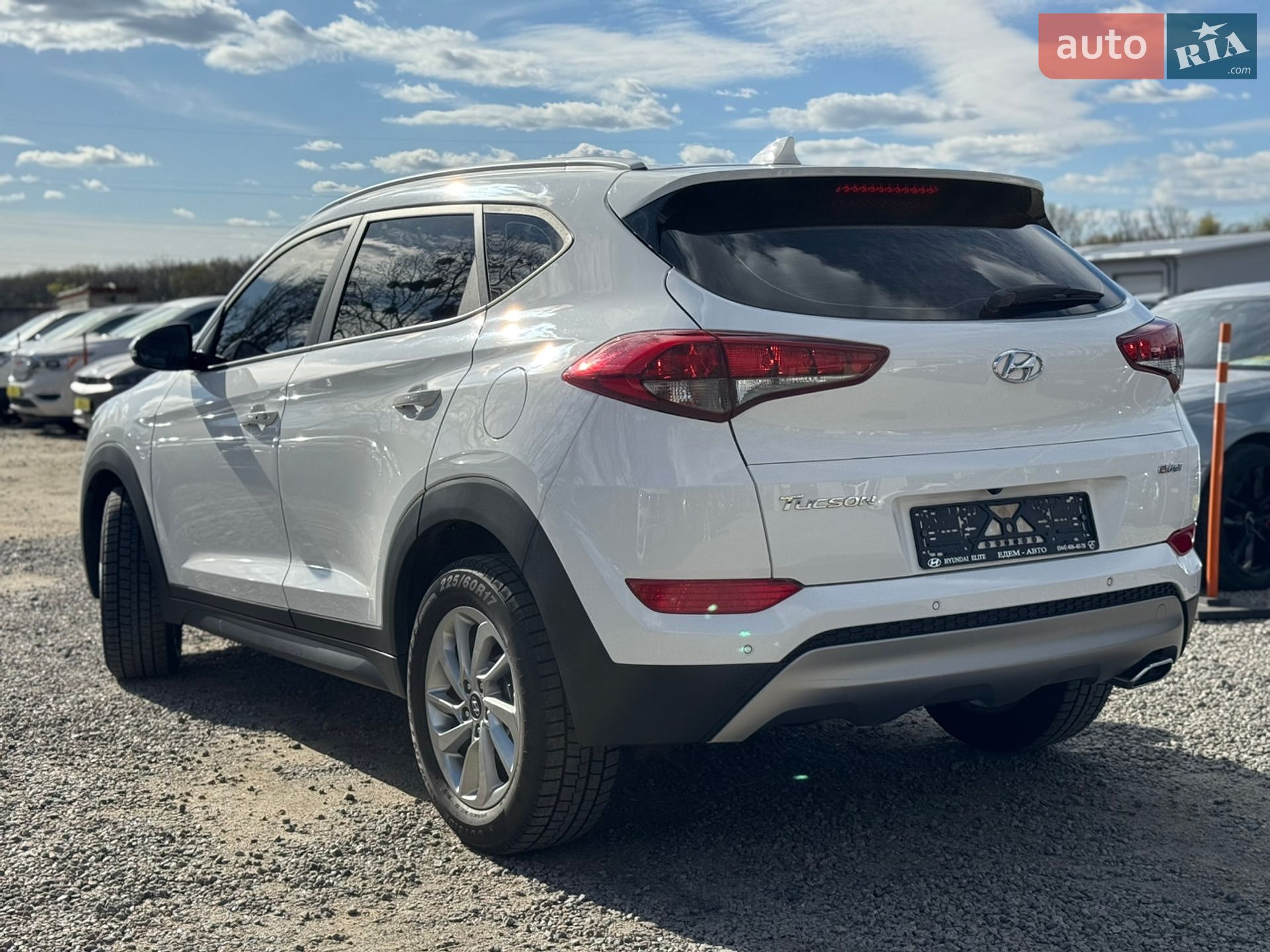 Hyundai Tucson 2016 VIN KMHJ3815GHU234191 фото оголошення 3 з 41