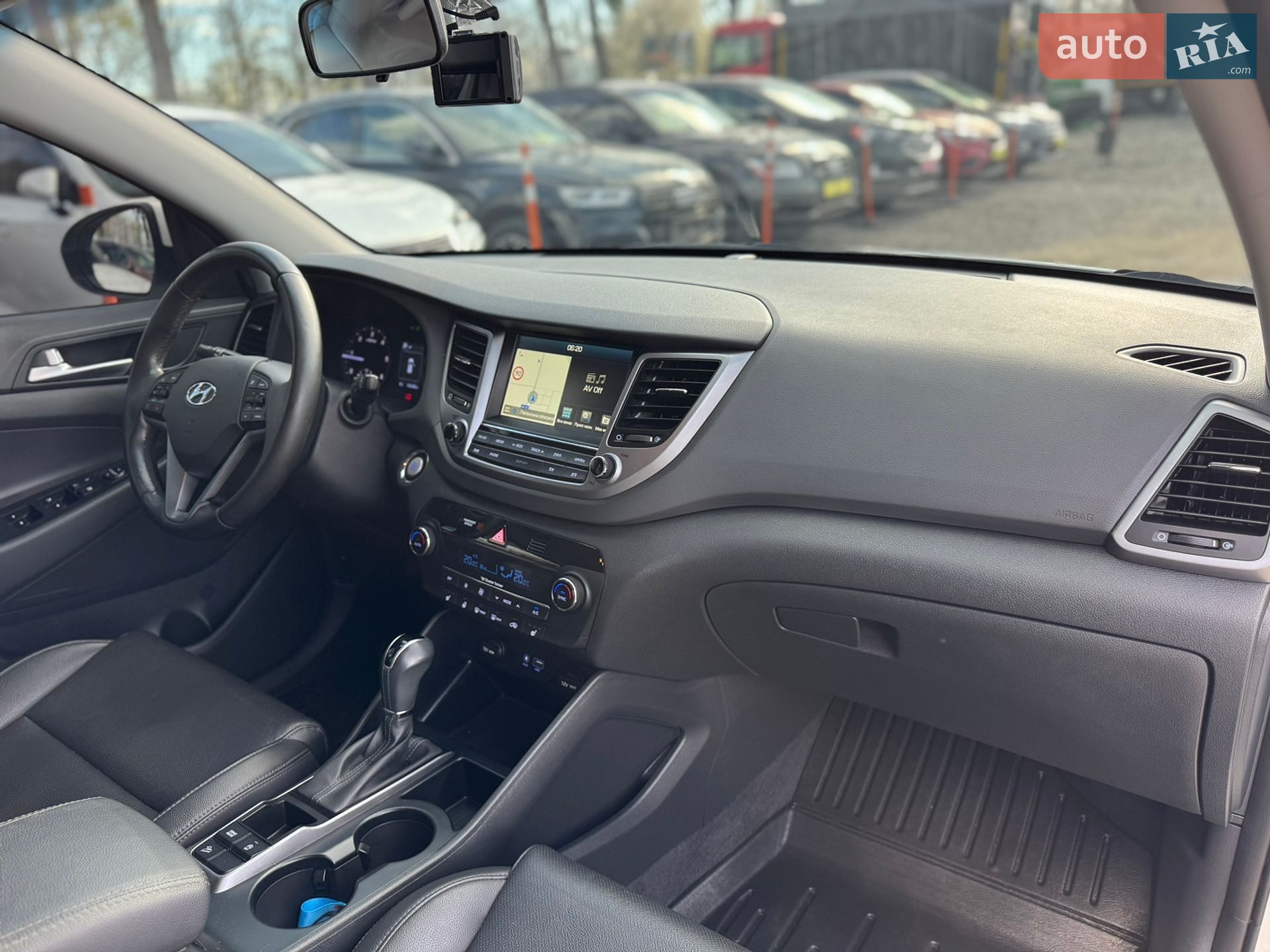Hyundai Tucson 2016 VIN KMHJ3815GHU234191 фото оголошення 12 з 41