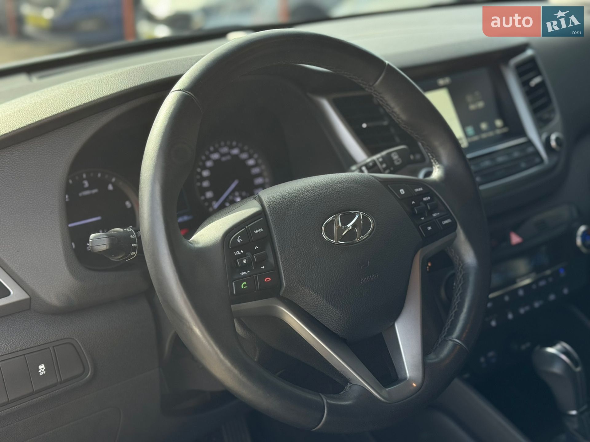 Hyundai Tucson 2016 VIN KMHJ3815GHU234191 фото оголошення 16 з 41