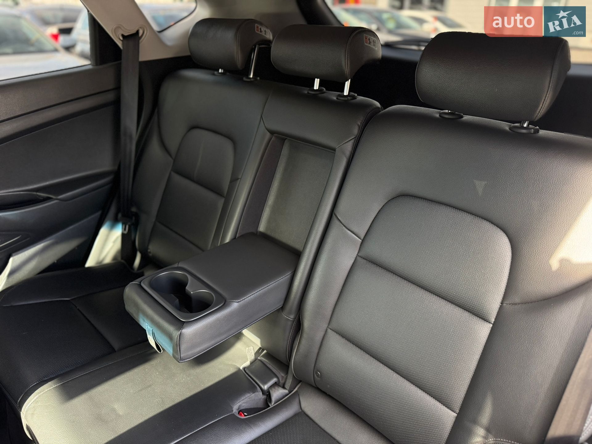 Hyundai Tucson 2016 VIN KMHJ3815GHU234191 фото оголошення 26 з 41