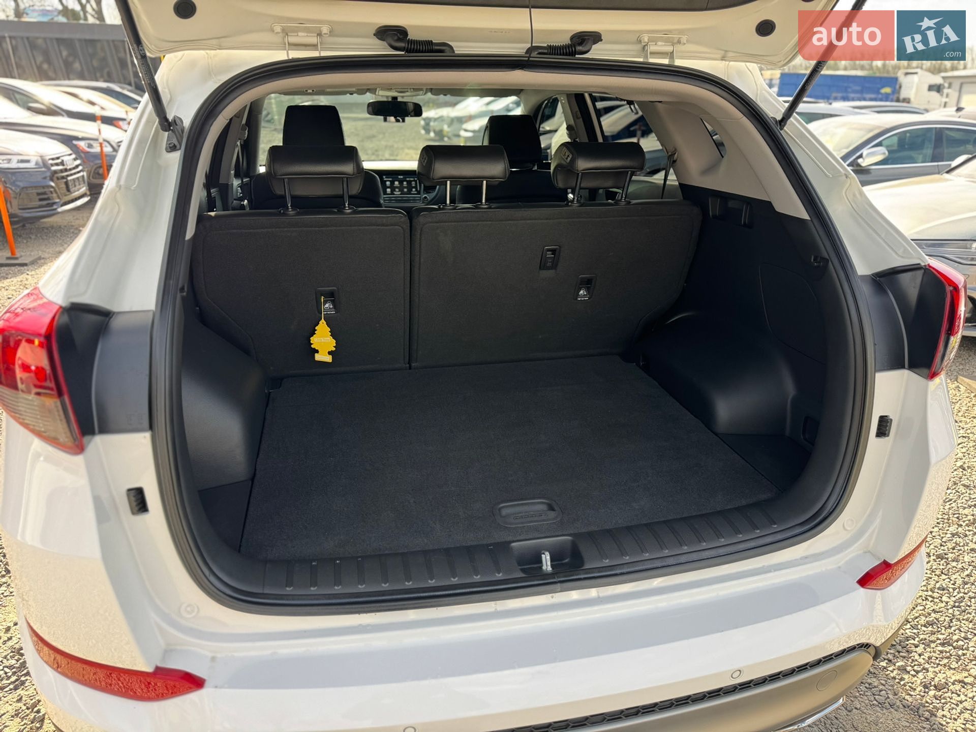 Hyundai Tucson 2016 VIN KMHJ3815GHU234191 фото оголошення 29 з 41