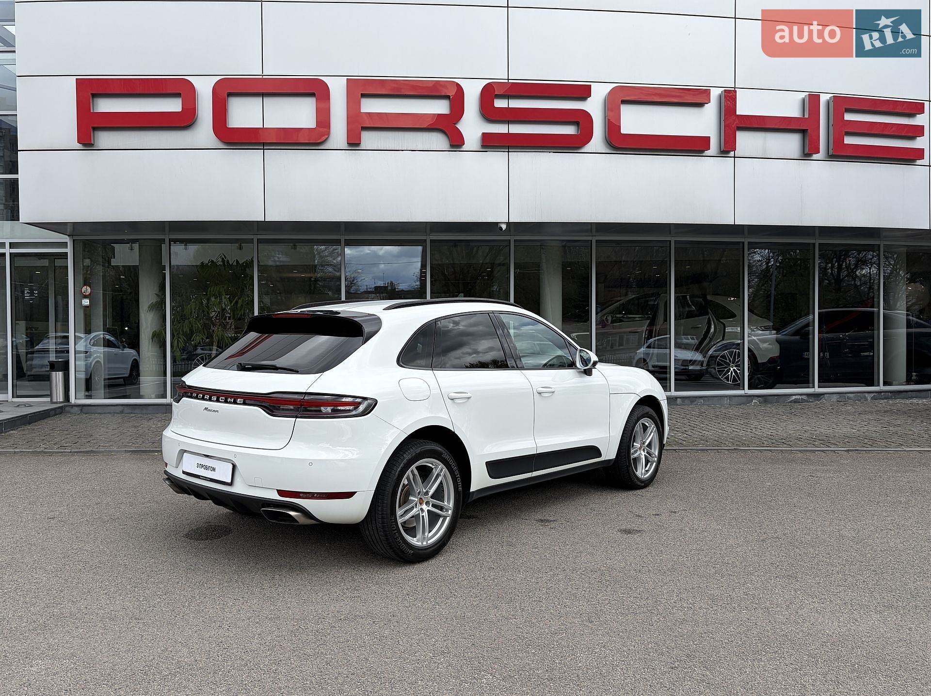 Porsche Macan 2018 VIN WP1ZZZ95ZKLB03329 фото оголошення 6 з 39