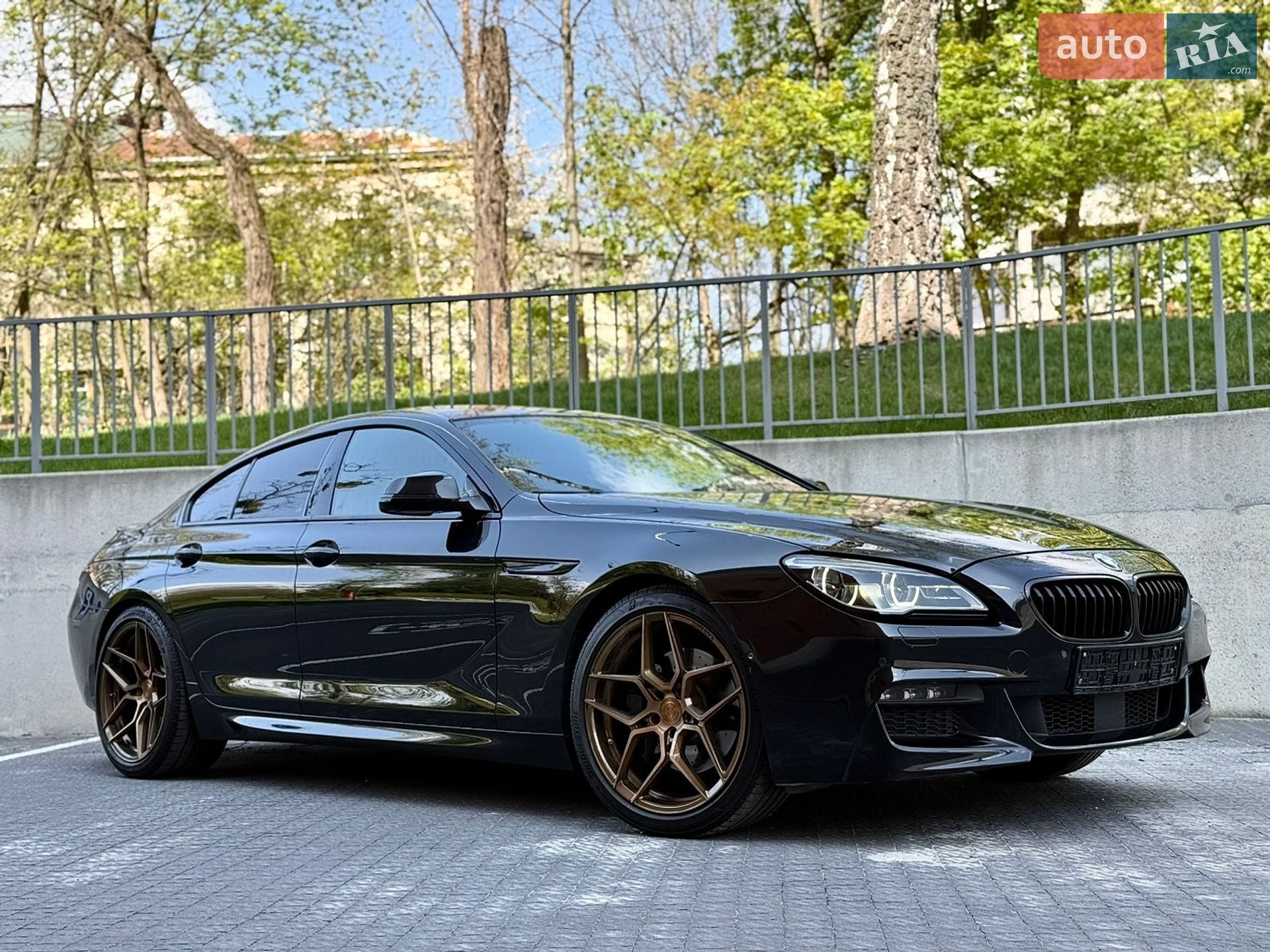 BMW 6 Series 2016 VIN WBA6E41040G378635 фото оголошення 2 з 70