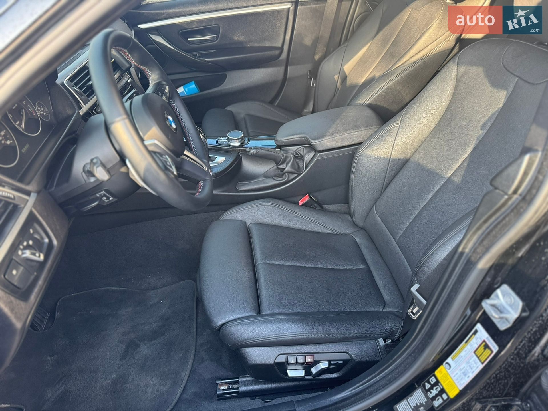 BMW 4 Series Gran Coupe 2017 VIN WBA4J3C51JBB97578 фото оголошення 31 з 52