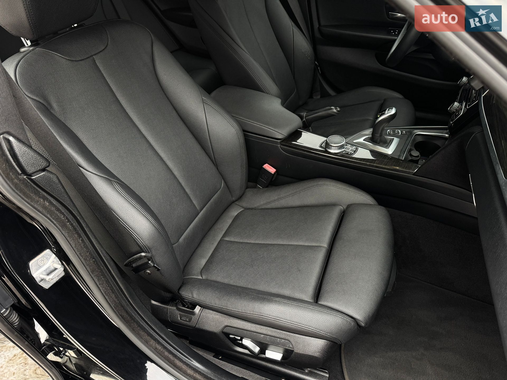 BMW 4 Series Gran Coupe 2017 VIN WBA4J3C51JBB97578 фото оголошення 45 з 52