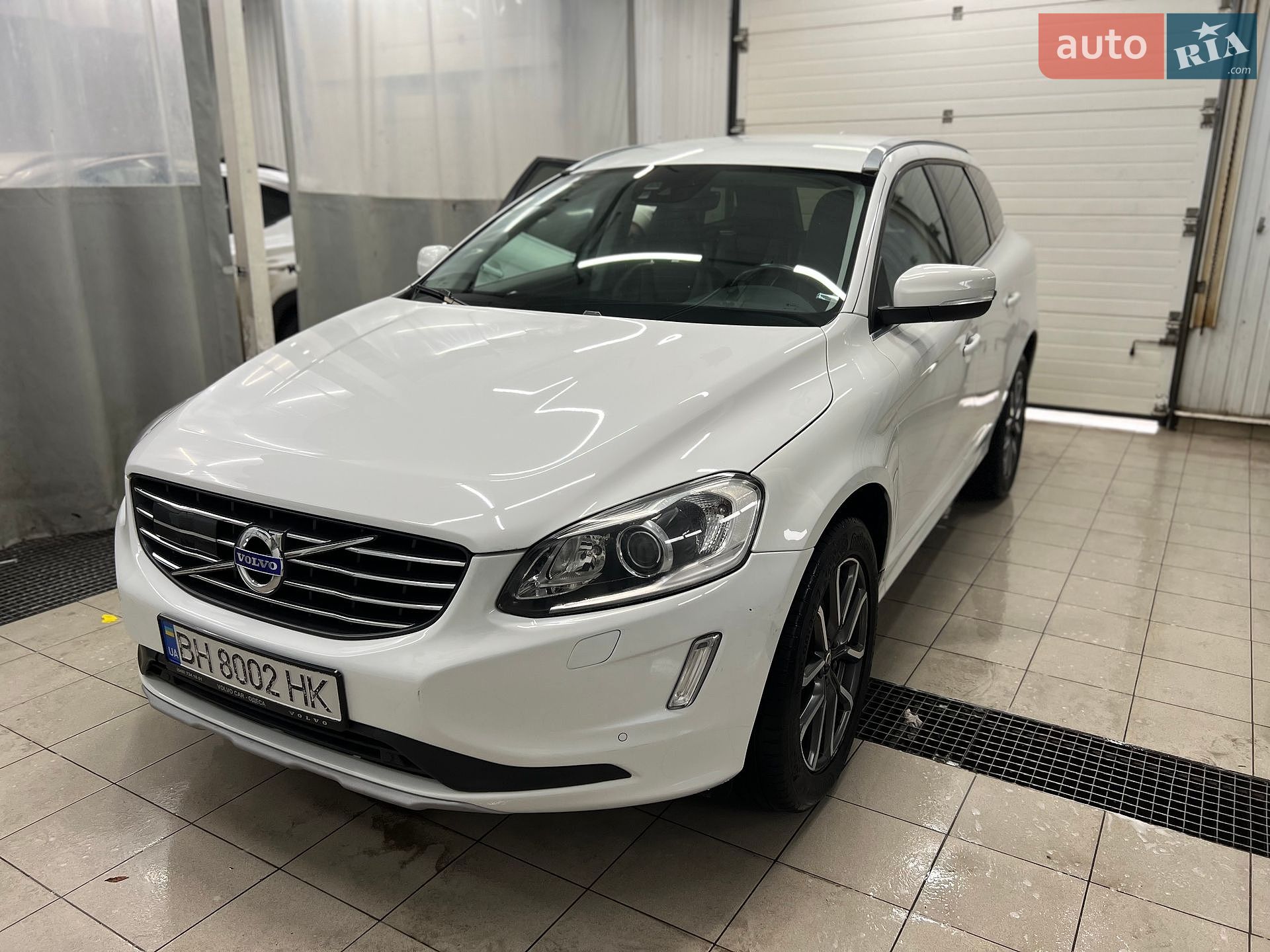 Volvo Xc60 2017 VIN YV1DZA5C6H2194724 фото оголошення 5 з 30
