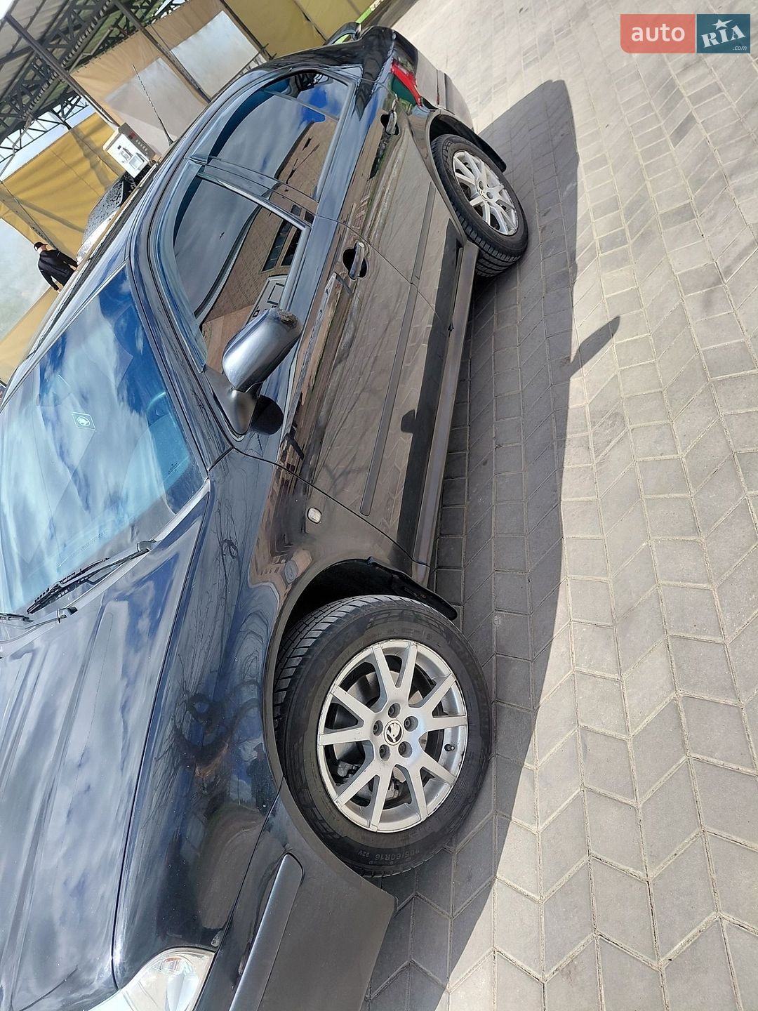 Skoda Octavia 2008 VIN TMBDL41U68B011795 фото оголошення 4 з 38