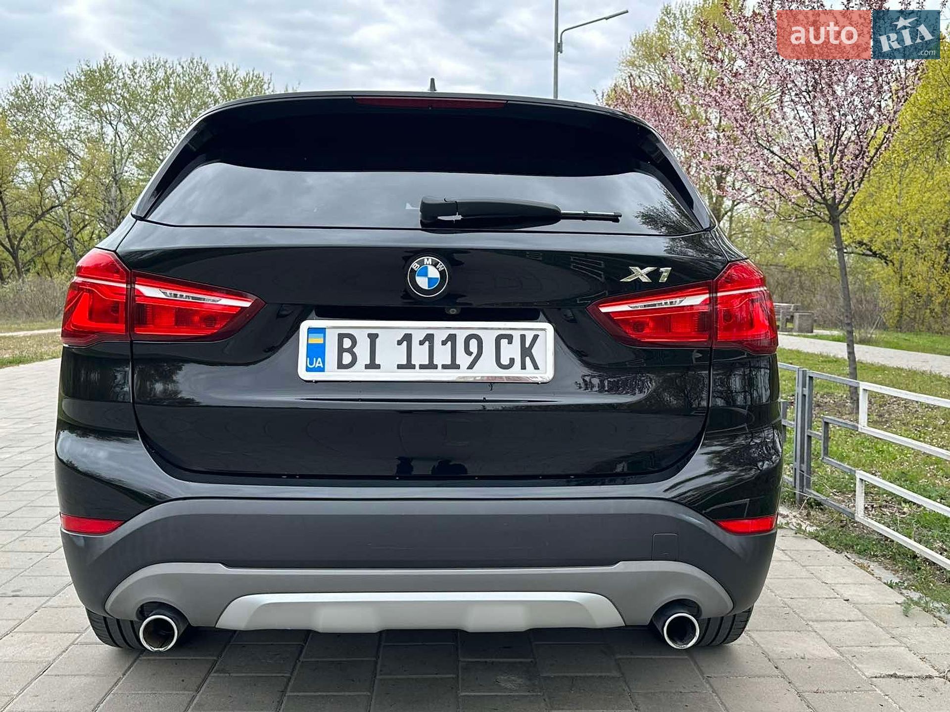 BMW X1 2018 VIN WBXHU7C30J5L04913 фото оголошення 8 з 17