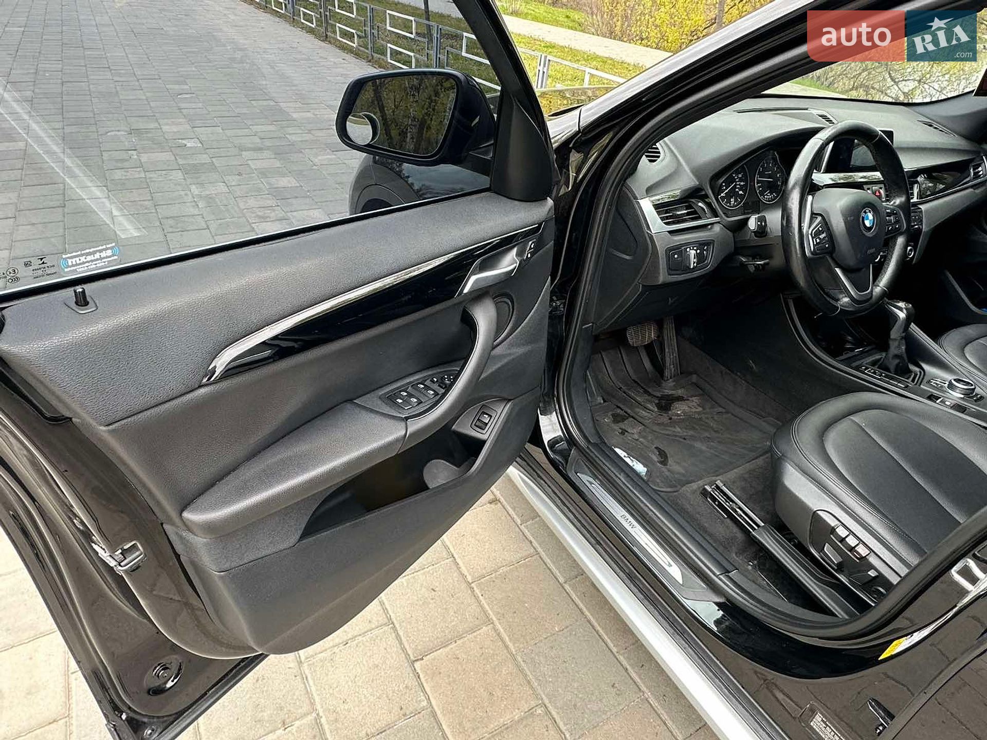 BMW X1 2018 VIN WBXHU7C30J5L04913 фото оголошення 16 з 17