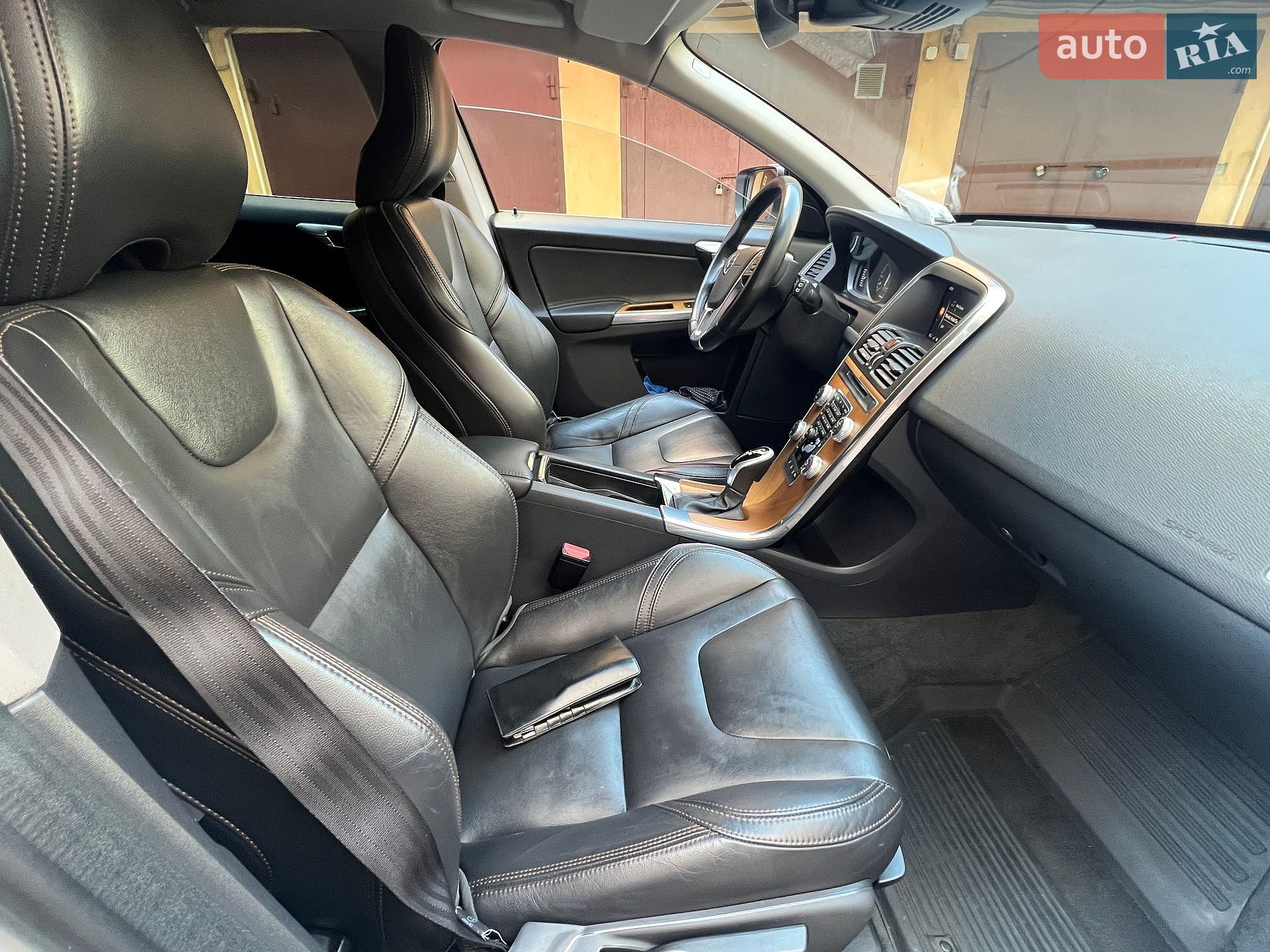 Volvo Xc60 2017 VIN YV1DZA5C6H2194724 фото оголошення 26 з 30
