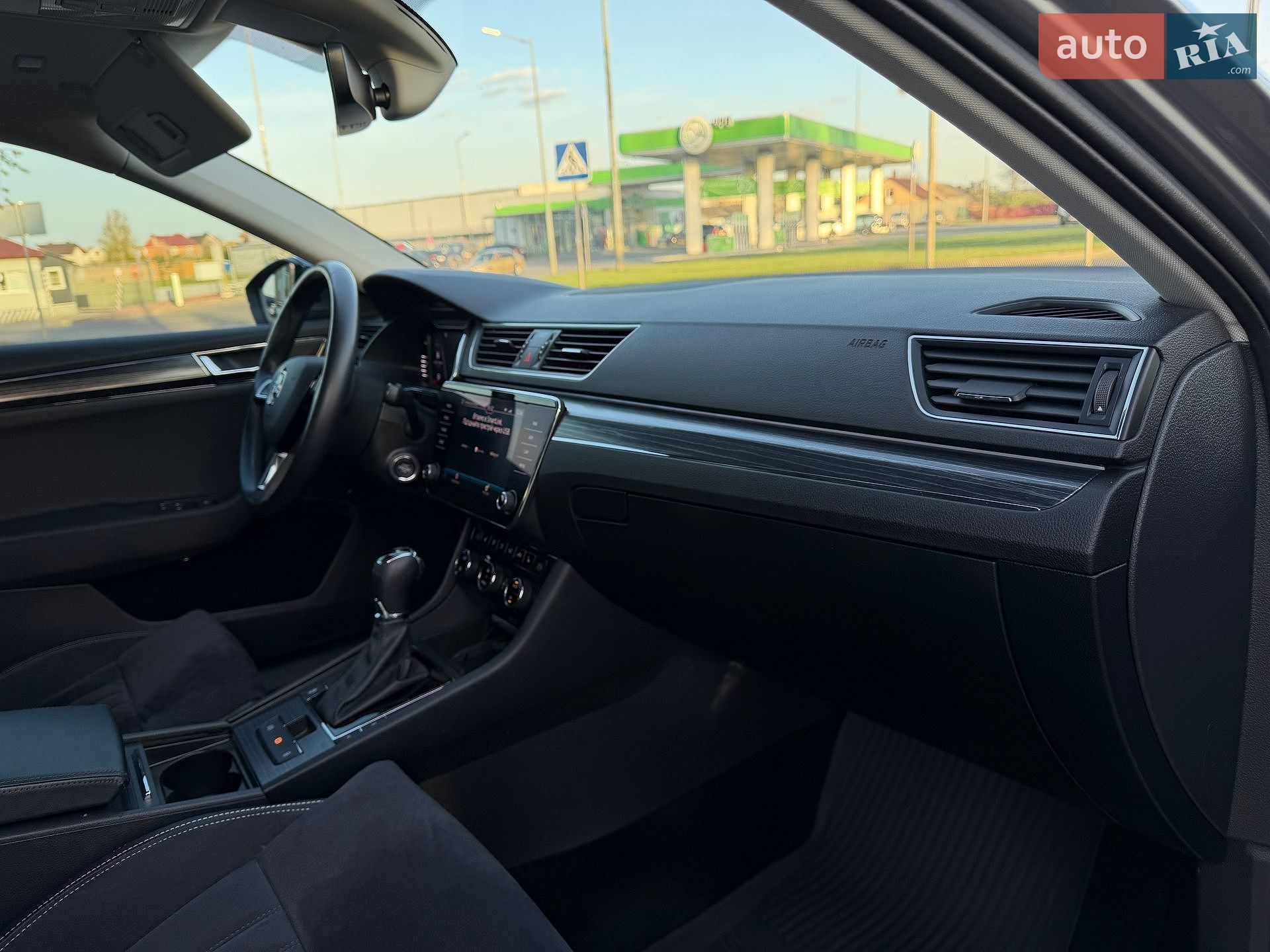 Skoda Superb 2020 VIN TMBJH7NP1L7066242 фото оголошення 41 з 102
