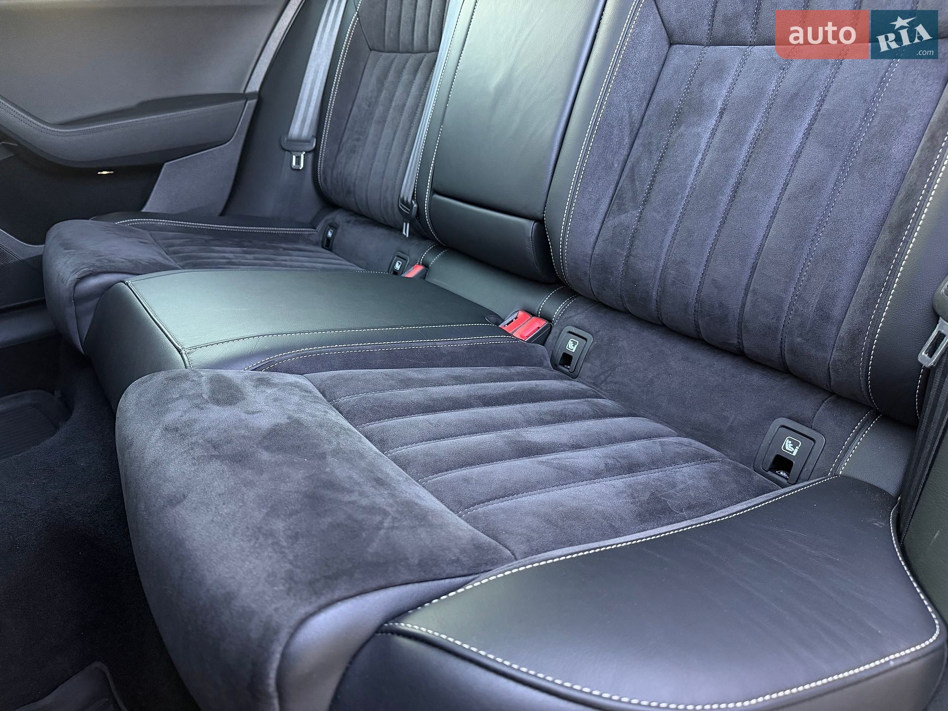 Skoda Superb 2020 VIN TMBJH7NP1L7066242 фото оголошення 45 з 102