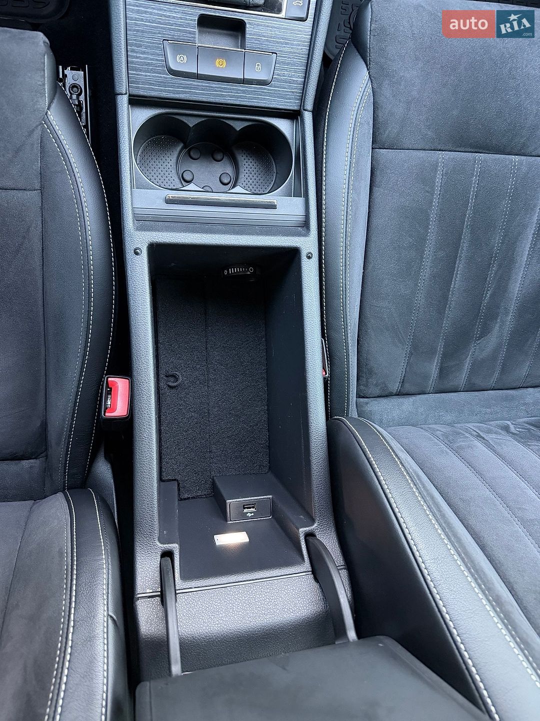 Skoda Superb 2020 VIN TMBJH7NP1L7066242 фото оголошення 49 з 102