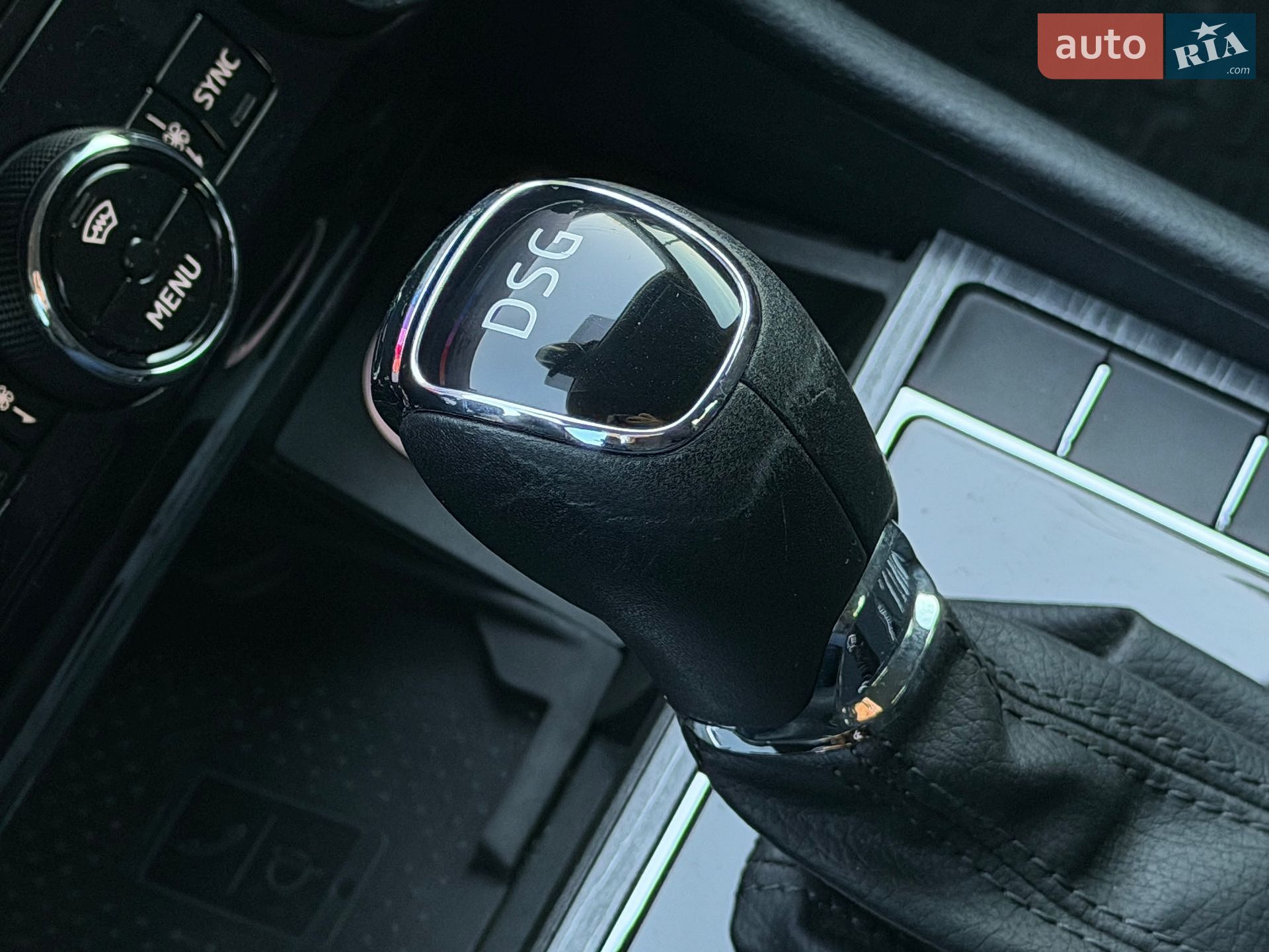 Skoda Superb 2020 VIN TMBJH7NP1L7066242 фото оголошення 51 з 102
