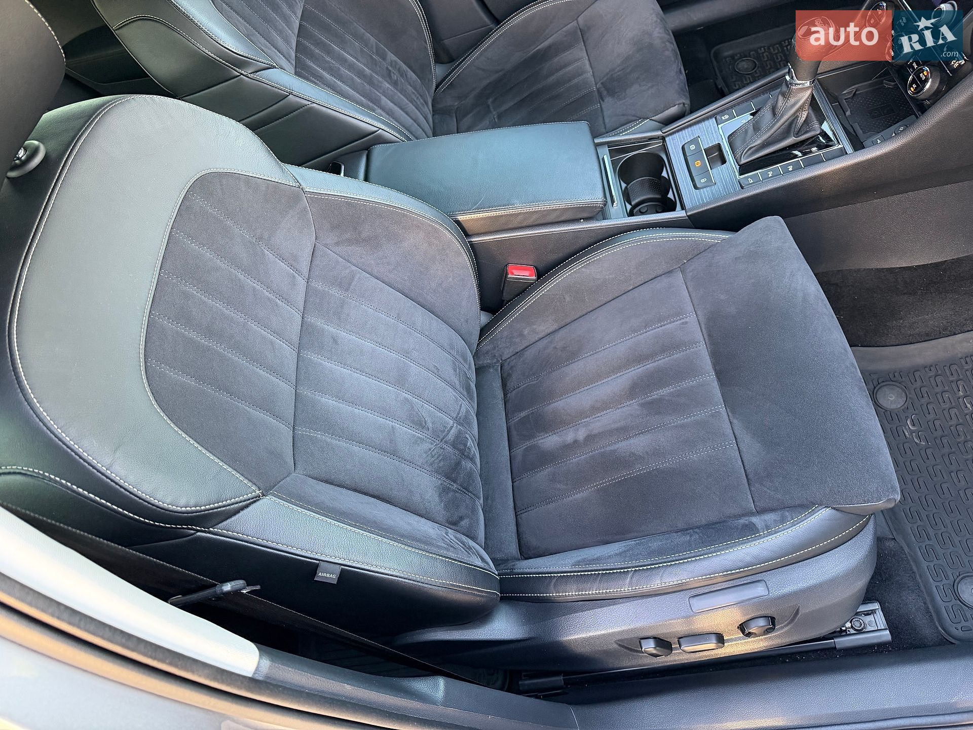 Skoda Superb 2020 VIN TMBJH7NP1L7066242 фото оголошення 67 з 102