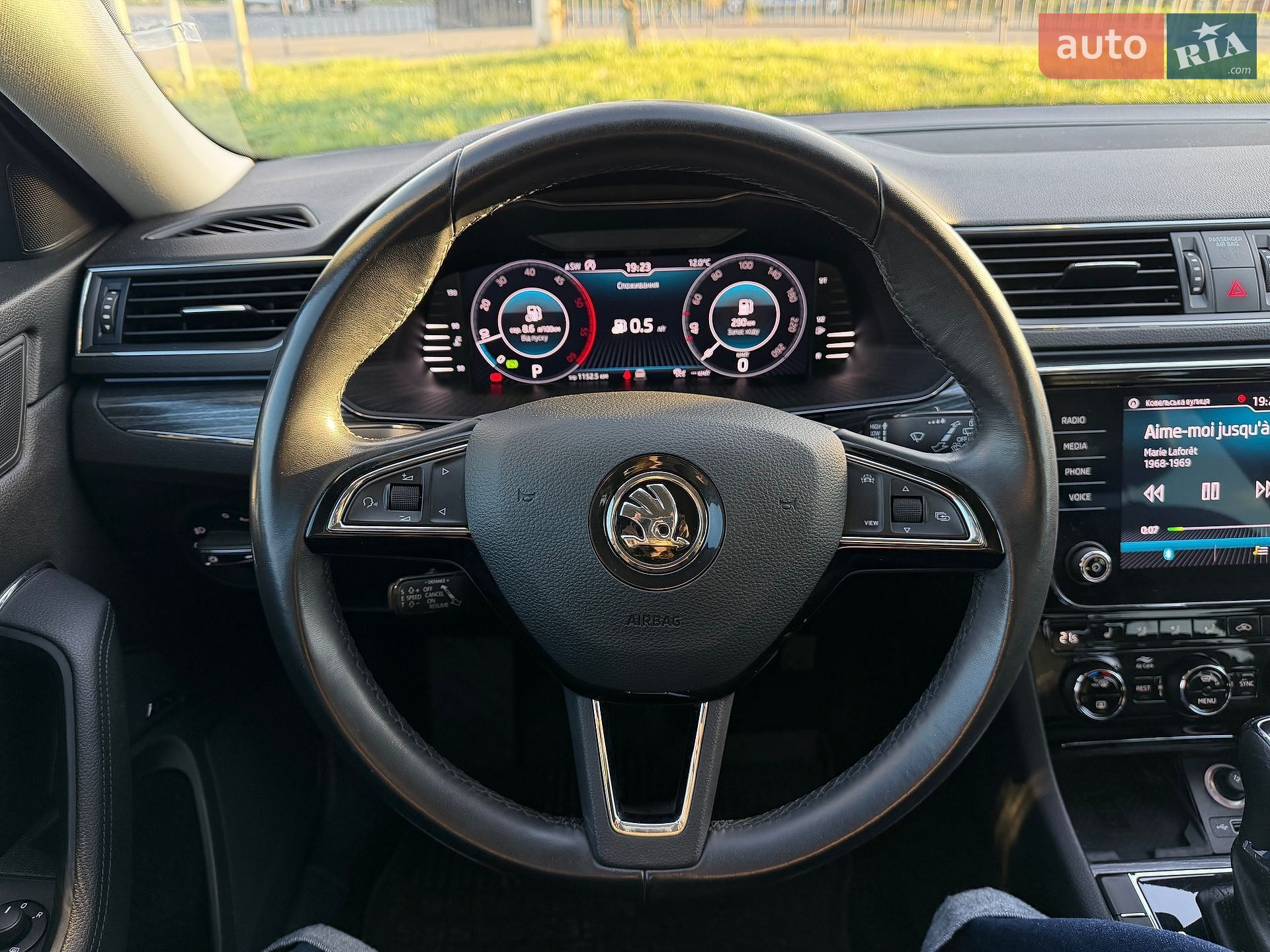 Skoda Superb 2020 VIN TMBJH7NP1L7066242 фото оголошення 70 з 102