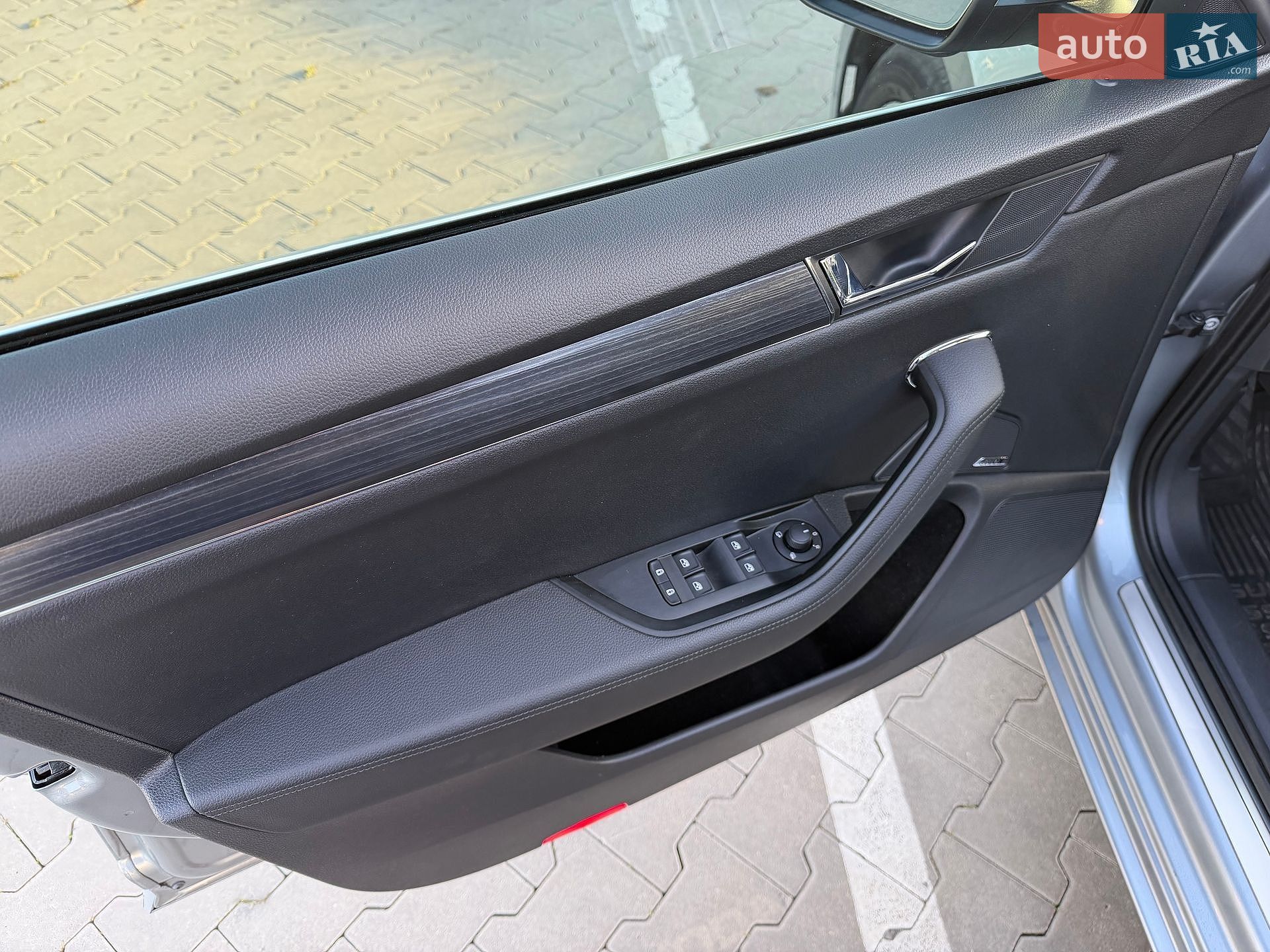 Skoda Superb 2020 VIN TMBJH7NP1L7066242 фото оголошення 80 з 102