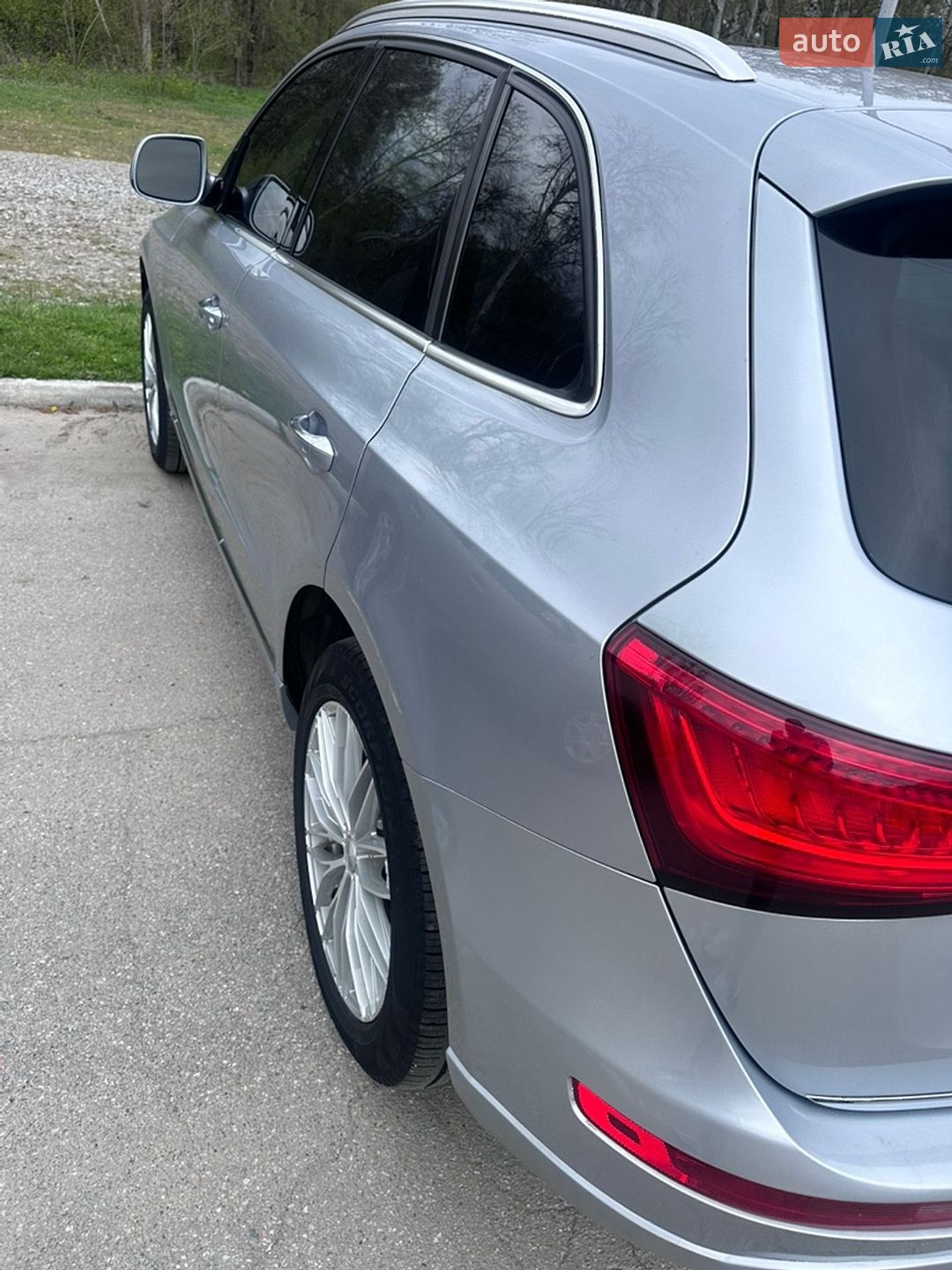 Audi Q5 2016 VIN WA1L2AFP9GA126700 фото оголошення 12 з 24