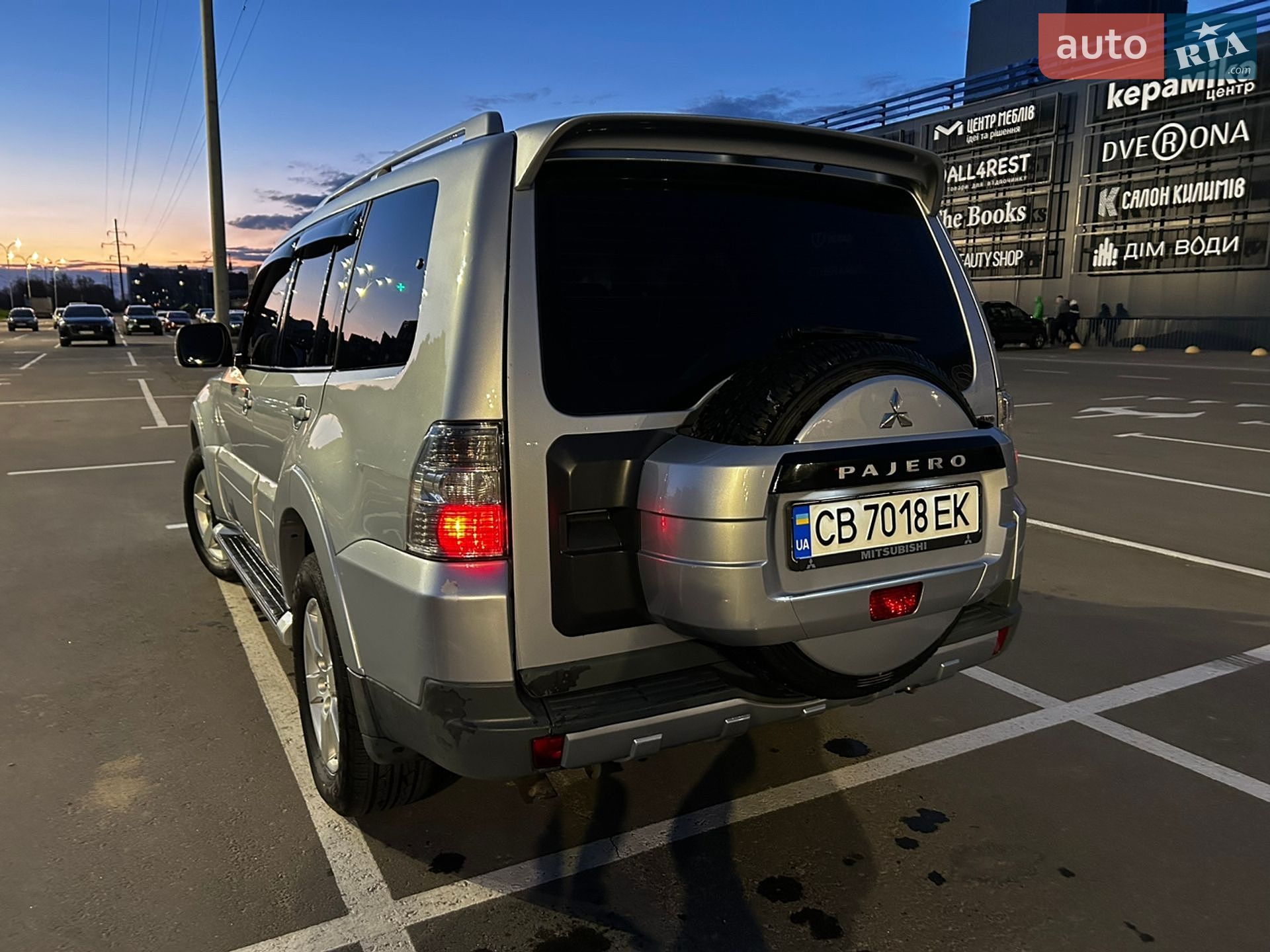 Mitsubishi Pajero Wagon 2007 VIN JMBLYV97W7J002266 фото оголошення 9 з 15