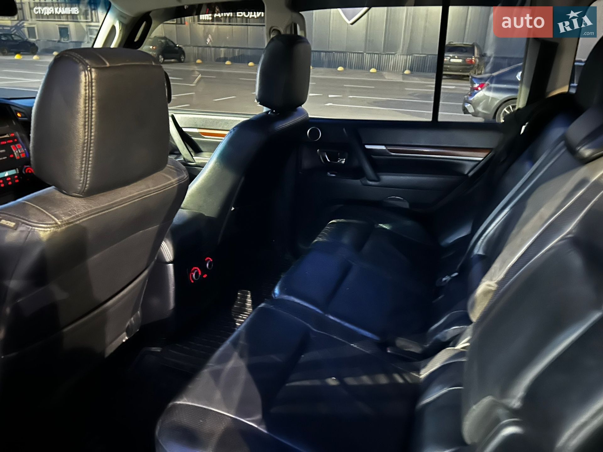 Mitsubishi Pajero Wagon 2007 VIN JMBLYV97W7J002266 фото оголошення 12 з 15