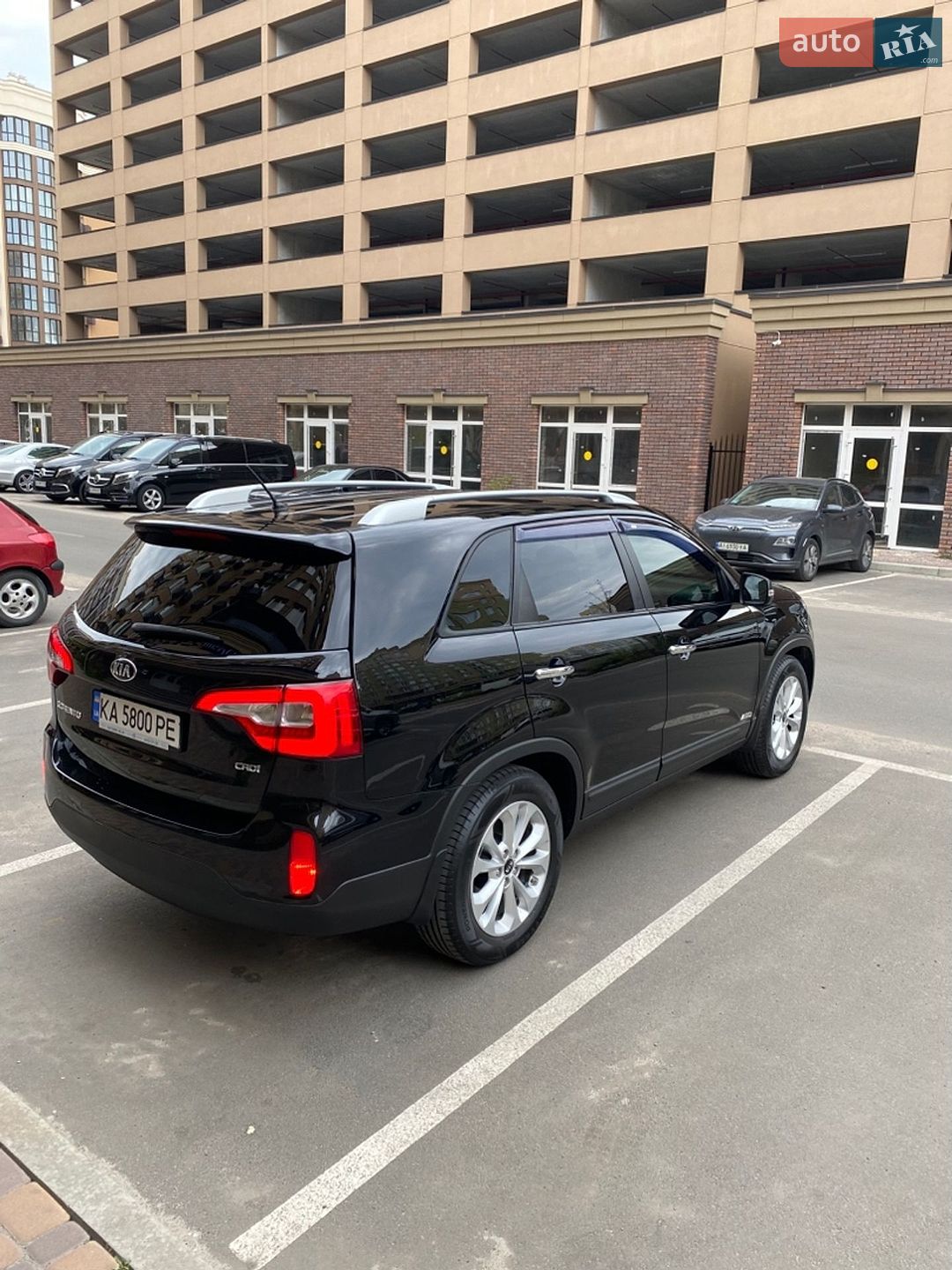 Kia Sorento 2012 VIN KNAKU814DD5361093 фото оголошення 8 з 92