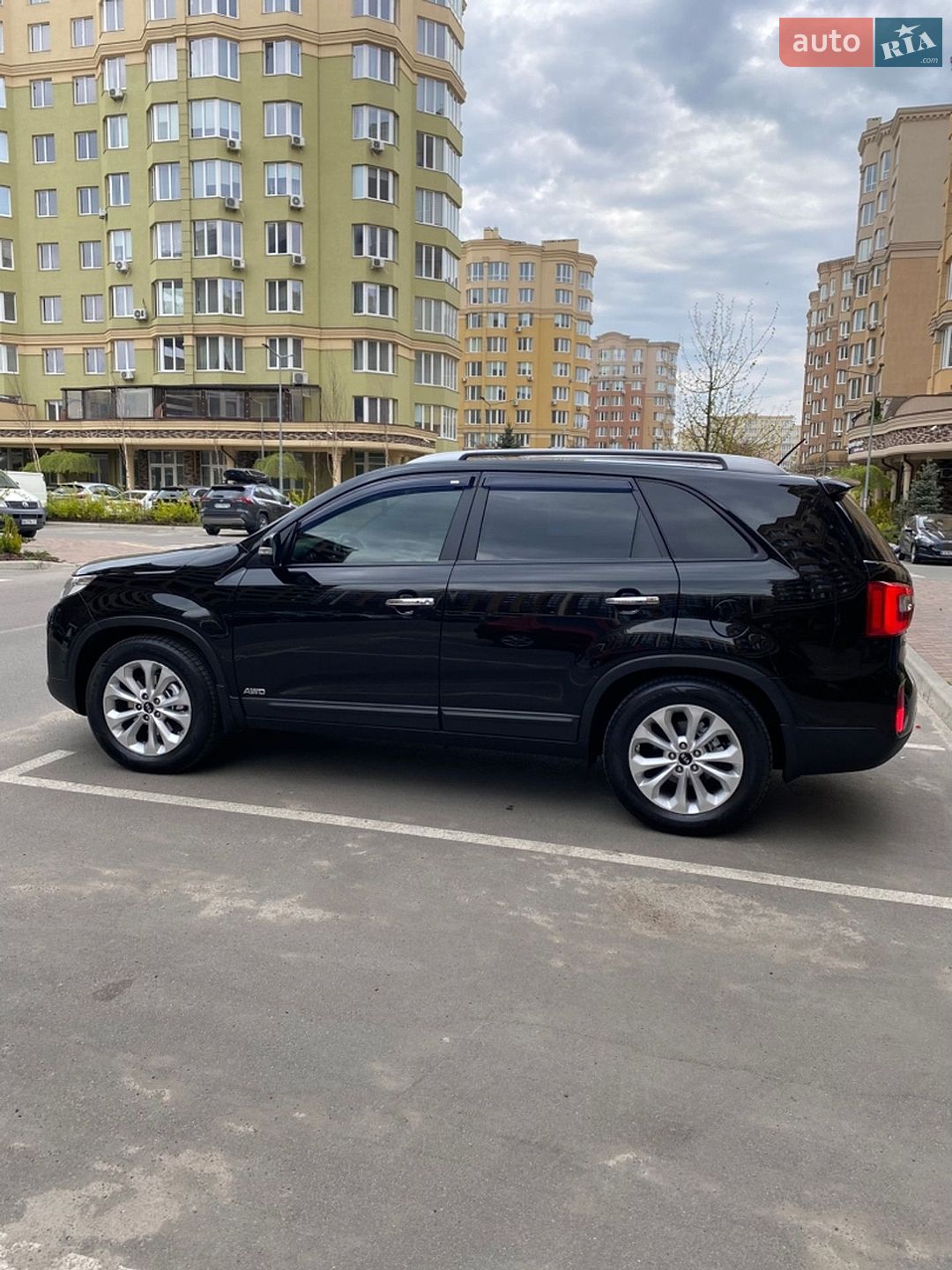 Kia Sorento 2012 VIN KNAKU814DD5361093 фото оголошення 14 з 92