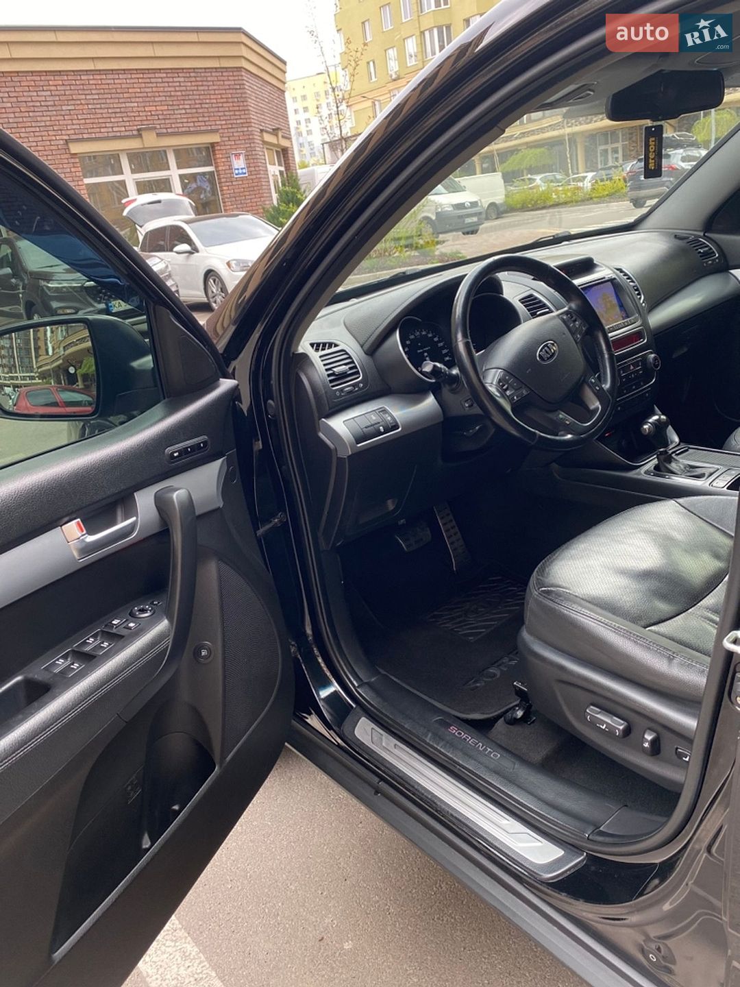 Kia Sorento 2012 VIN KNAKU814DD5361093 фото оголошення 26 з 92
