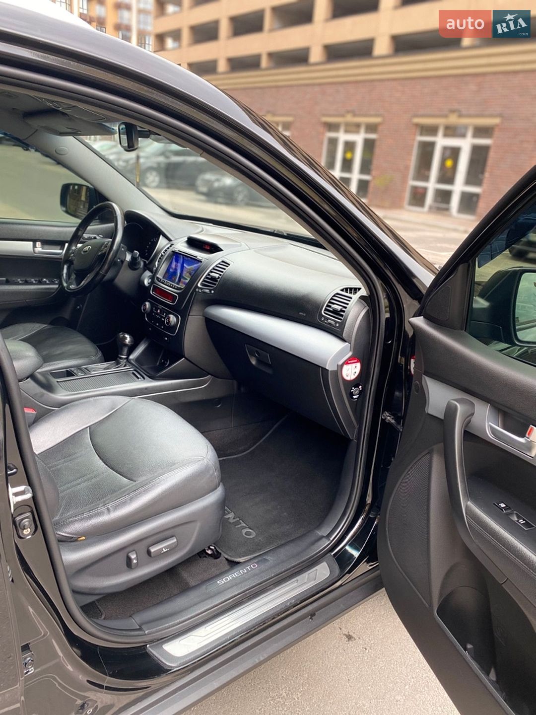 Kia Sorento 2012 VIN KNAKU814DD5361093 фото оголошення 29 з 92