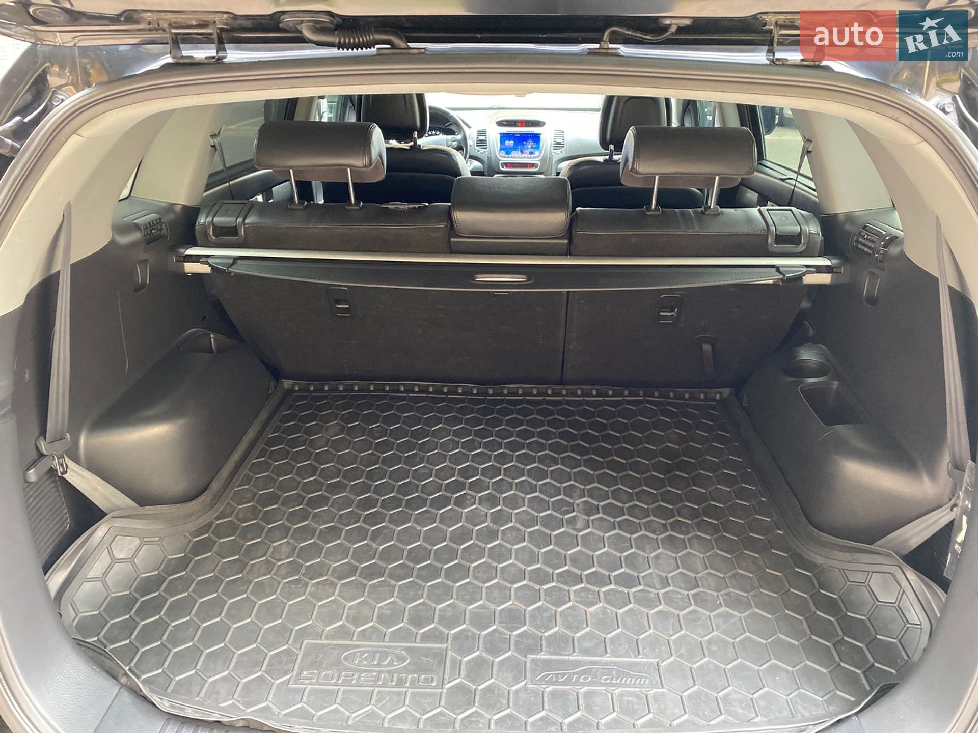 Kia Sorento 2012 VIN KNAKU814DD5361093 фото оголошення 36 з 92